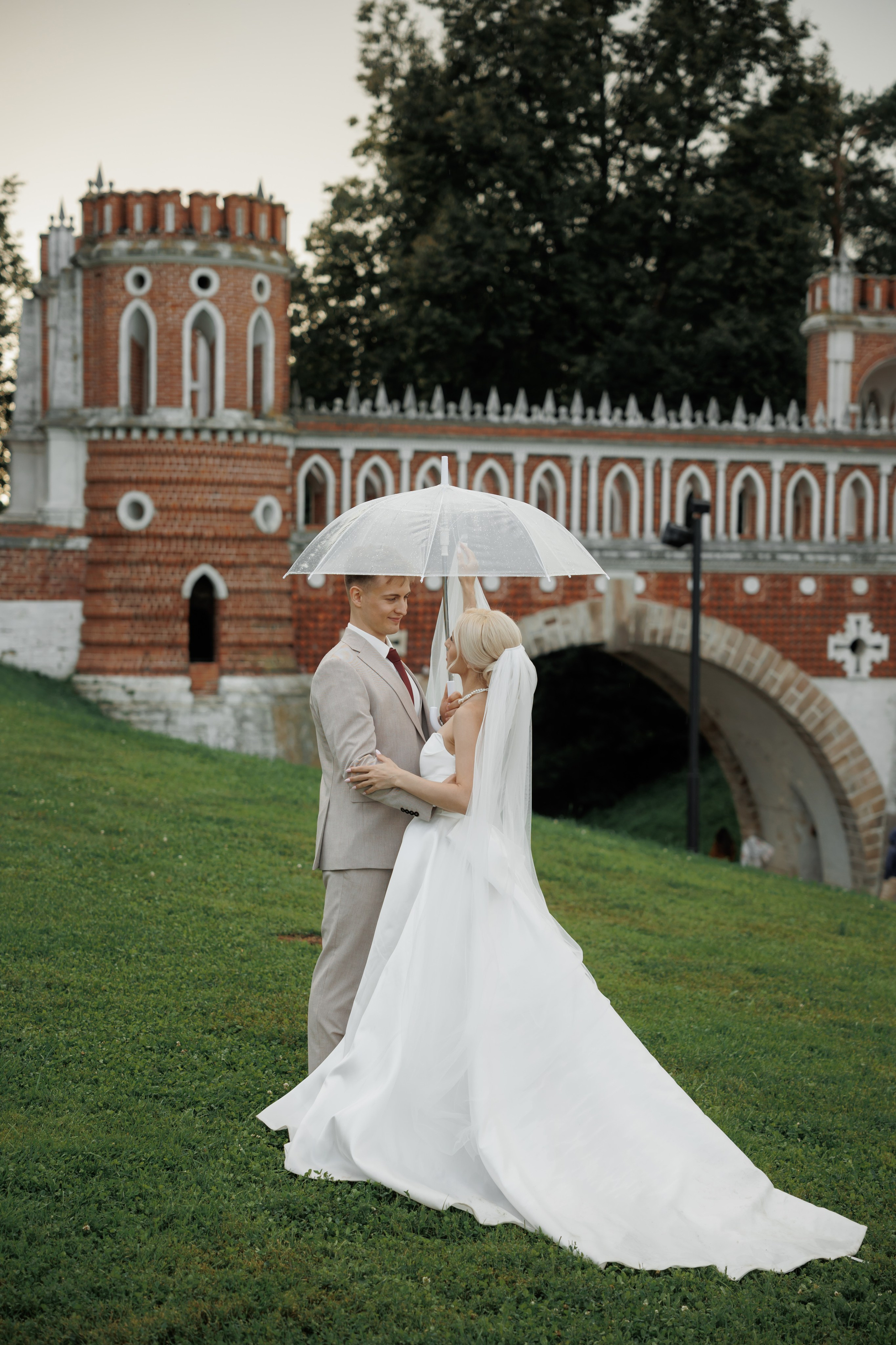Отель «Милан», Шипиловский ЗАГС, прогулка в парке Царицыно. Свадебный и репортажный фотограф (Москва, Королев и другие)