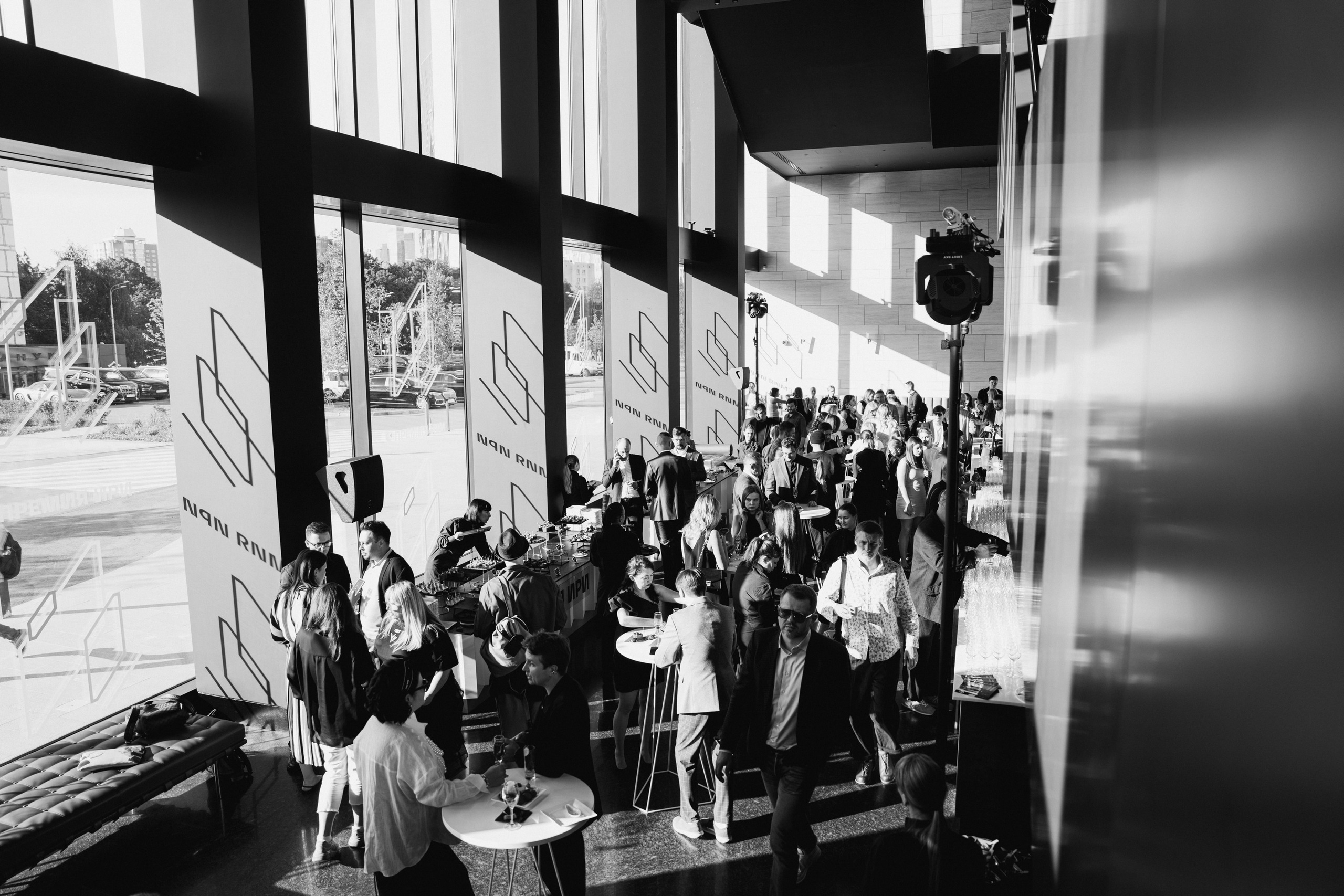 Национальная премия интернет-контента ИРИ. Костя Жуков — фотограф в Москве