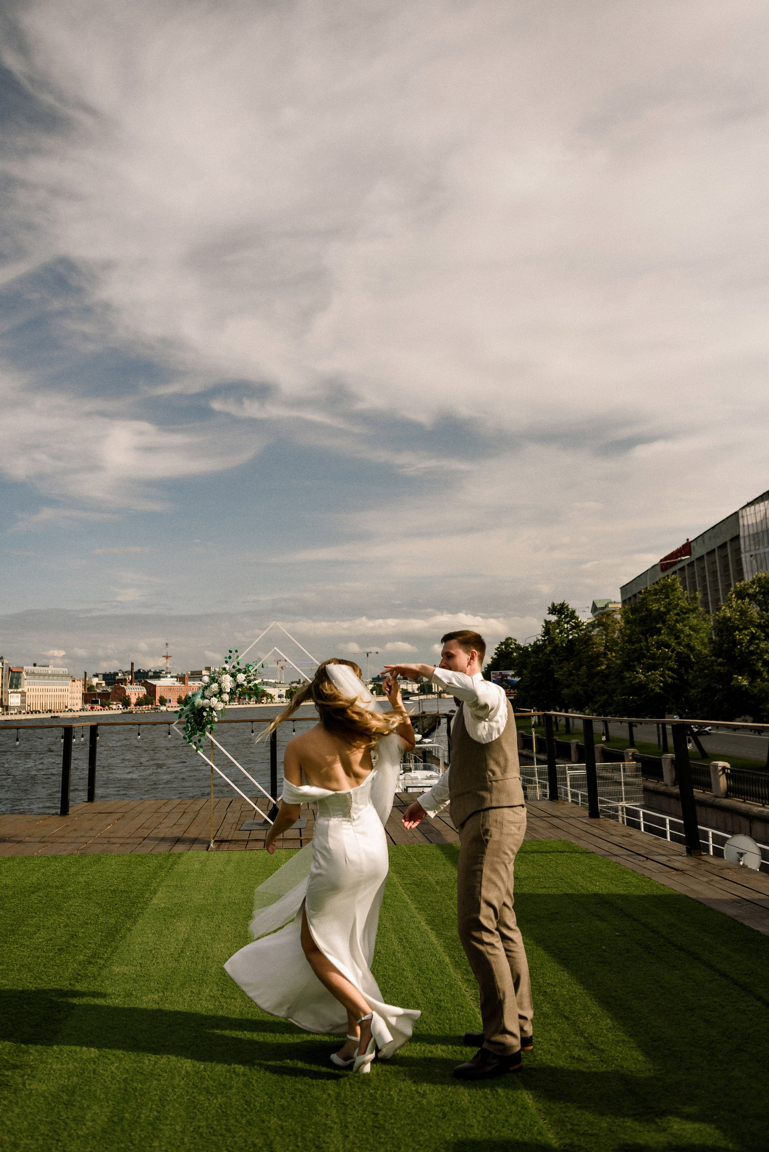 17/08/24 Ирина и Иван. Свадебный фотограф в Санкт-Петербурге София Шубик