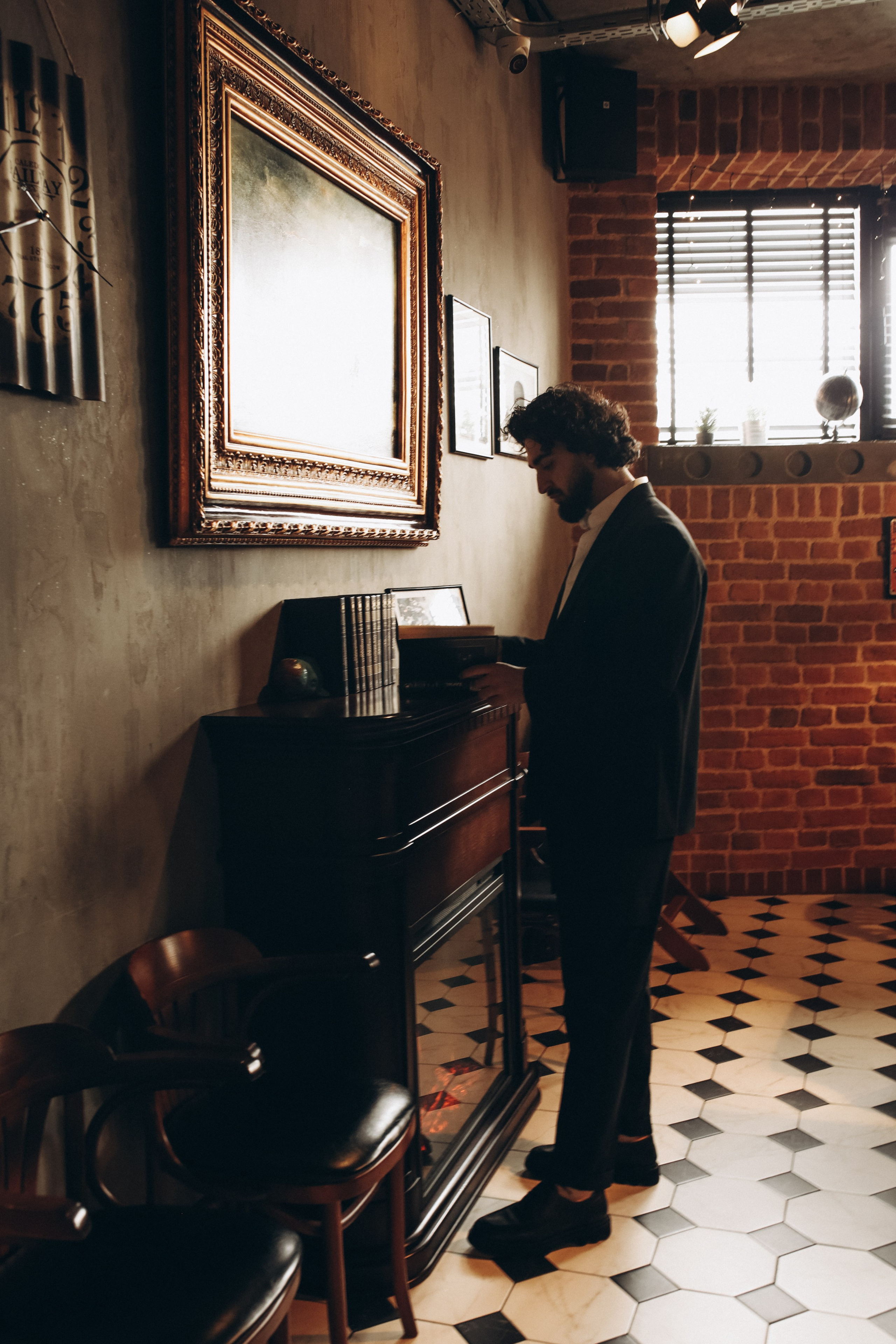 Сурен. Свадебные фотографы в г. Сургут Маркова Наталья и Замахина Елена