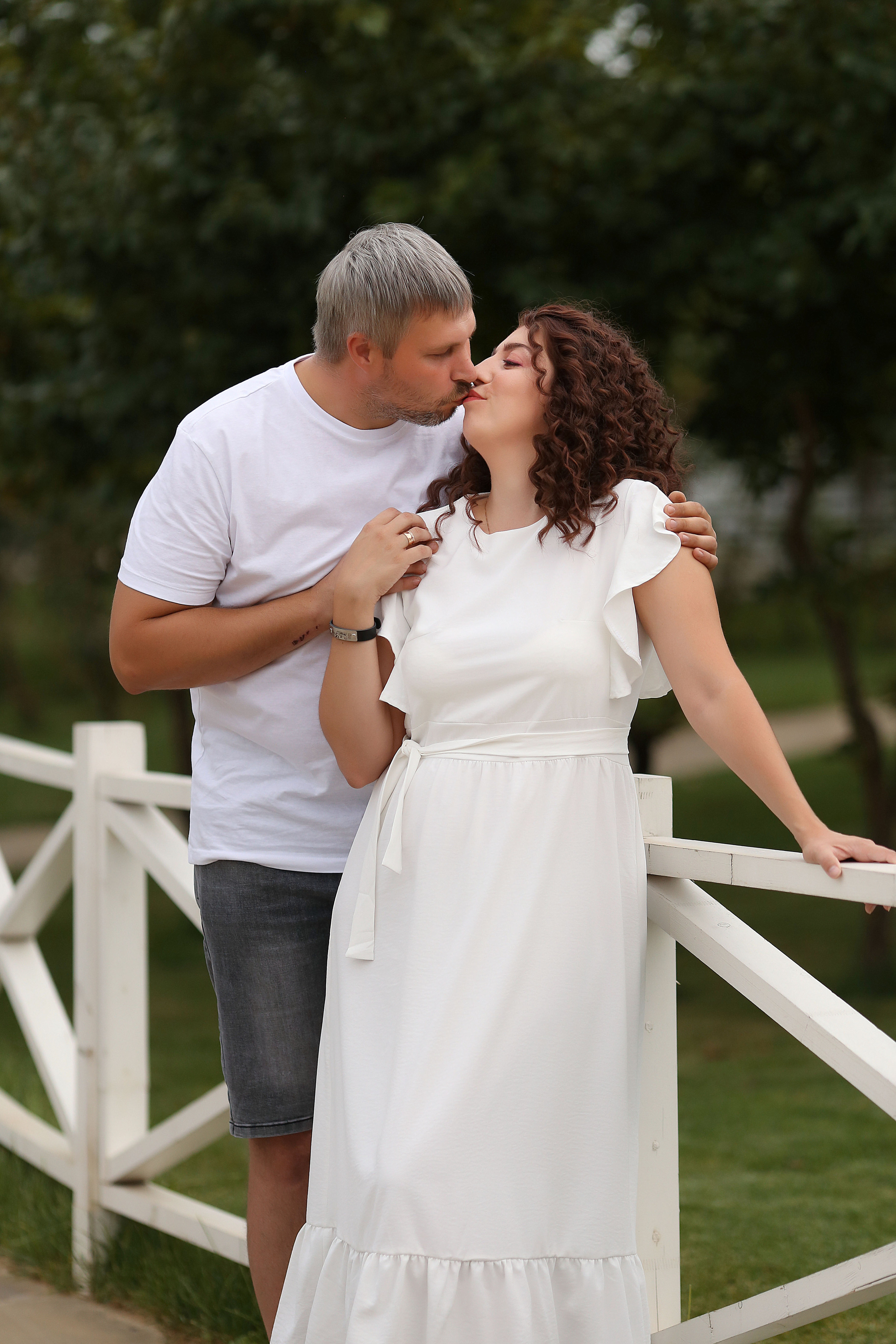 Фотосессия Дианы, розовая свадьба. Семейный и детский фотограф в Волгограде Серкибаева Ирина