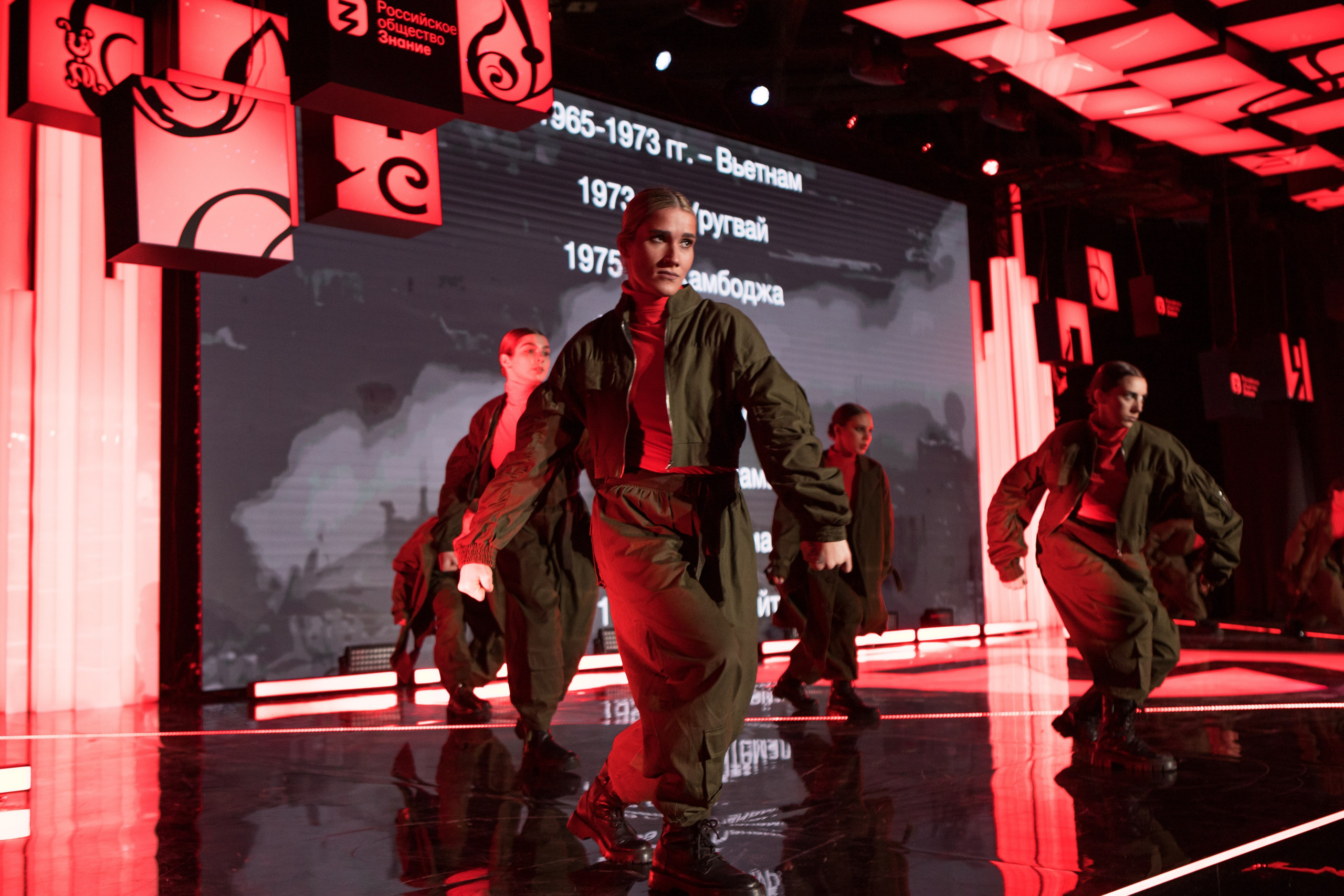 Знание. Авторы. Фотограф в Москве и Московской области