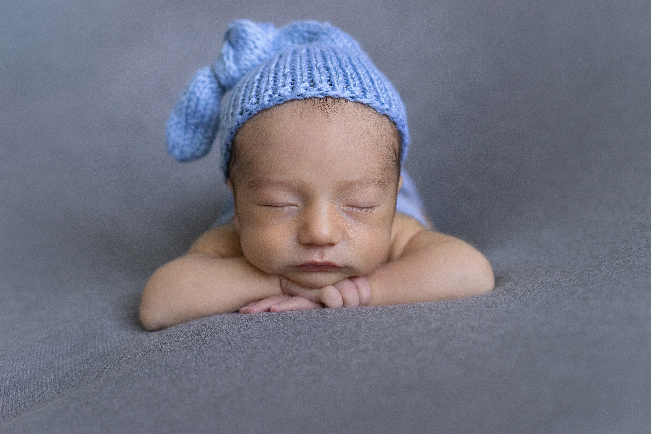 Новорожденные. Фотограф в Новосибирске