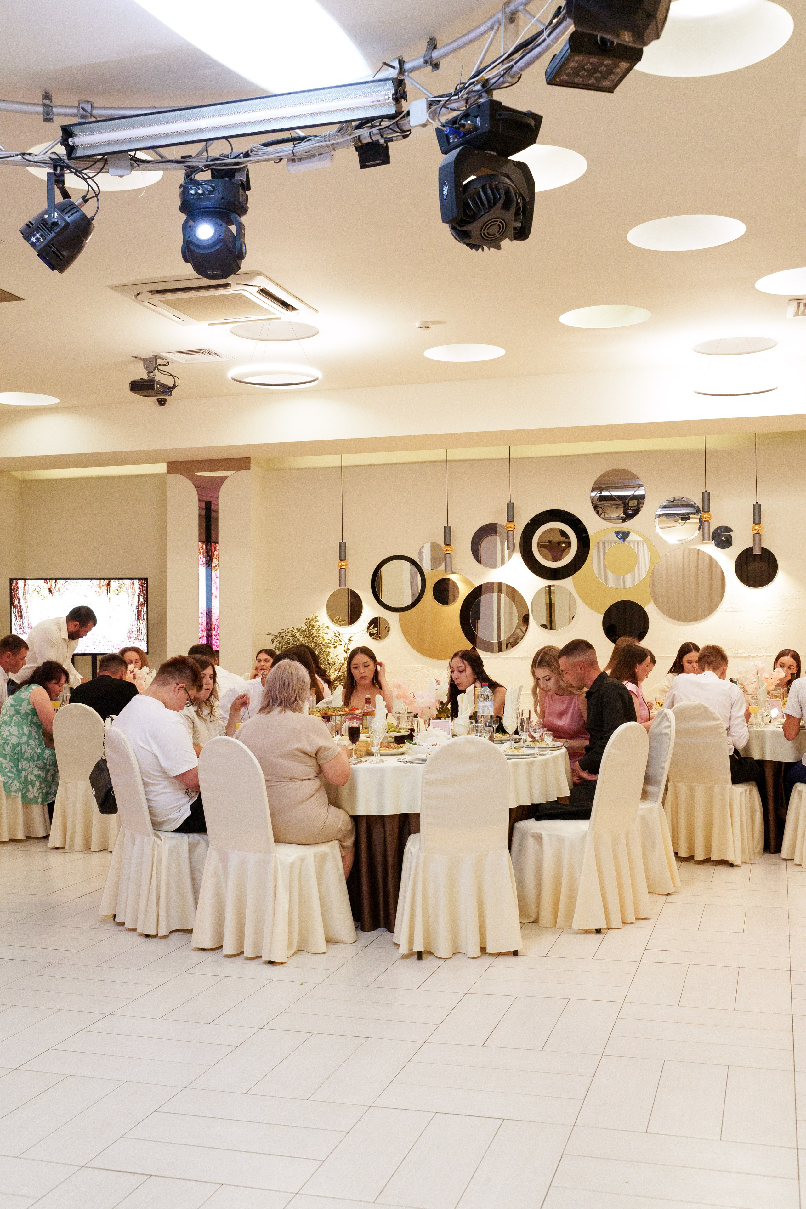 Банкетные залы. Иван Упоров — фотограф, рилсмейкер чебоксары