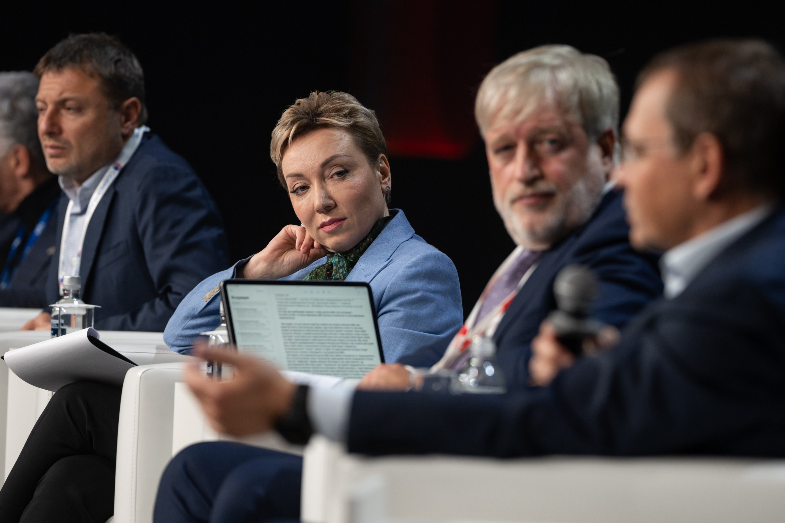 Конференции. Фотограф и видеограф в Москве Максим Демченко