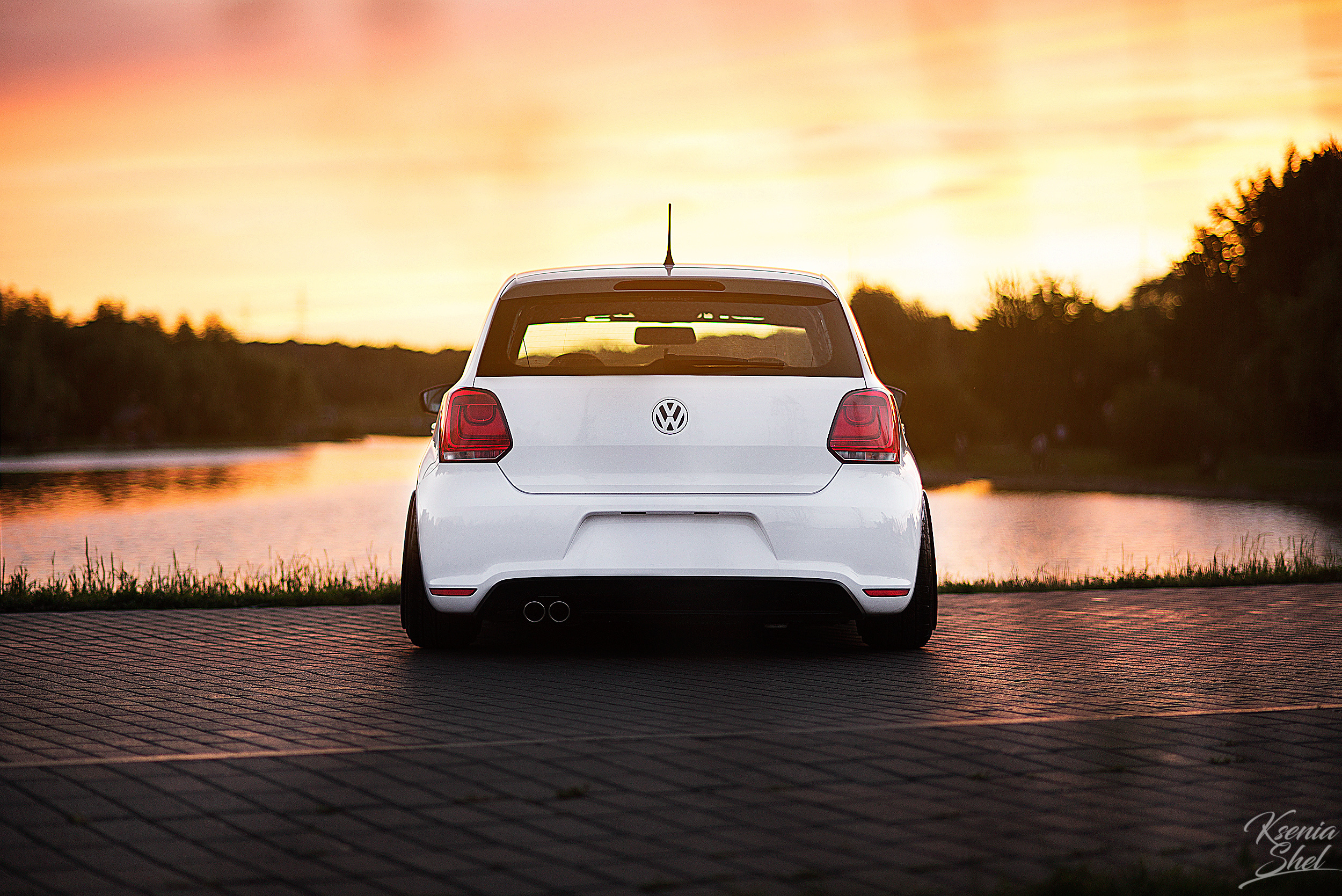 Laconic Polo. Ksenia Shel | Automotive Photography