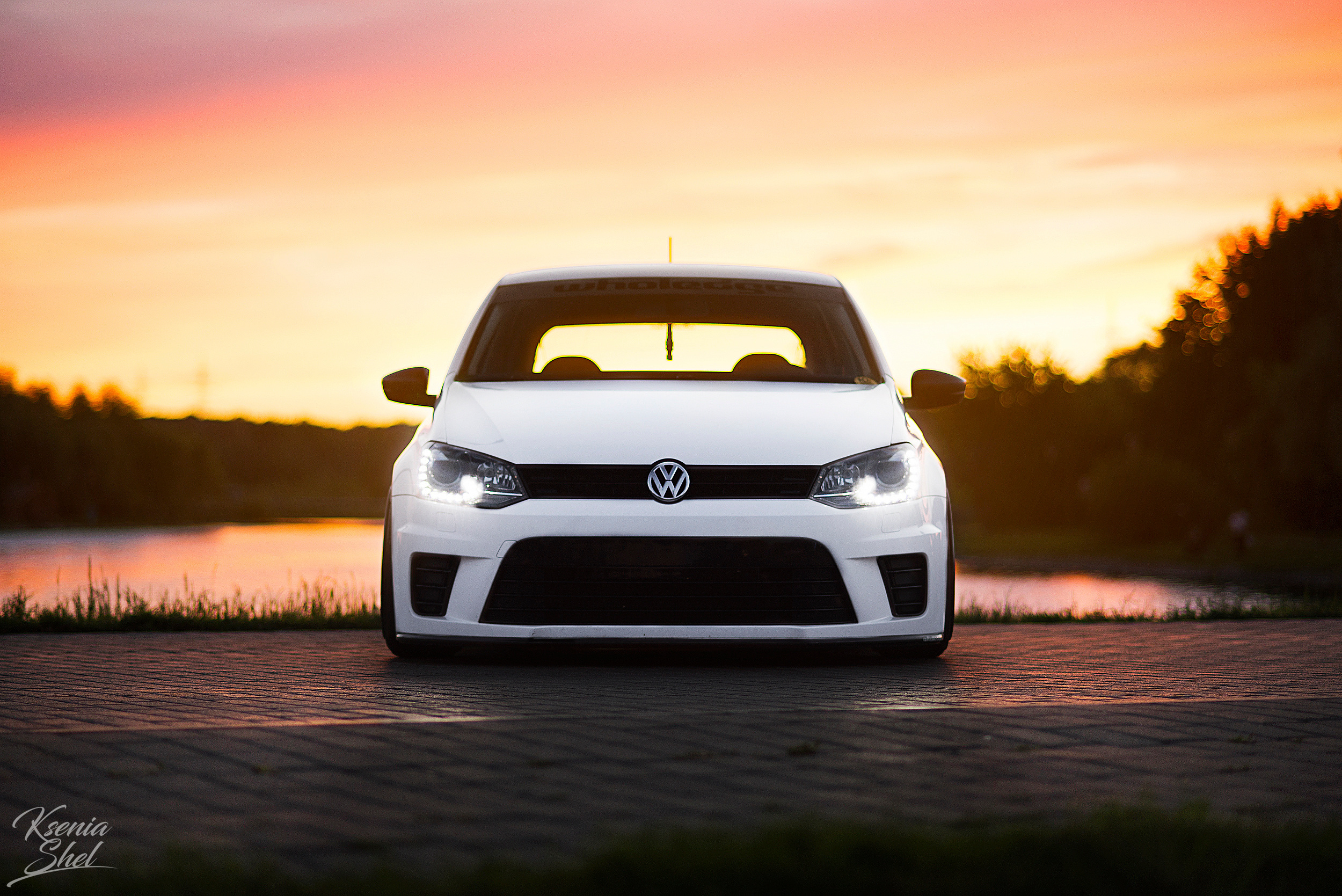 Laconic Polo. Ksenia Shel | Automotive Photography