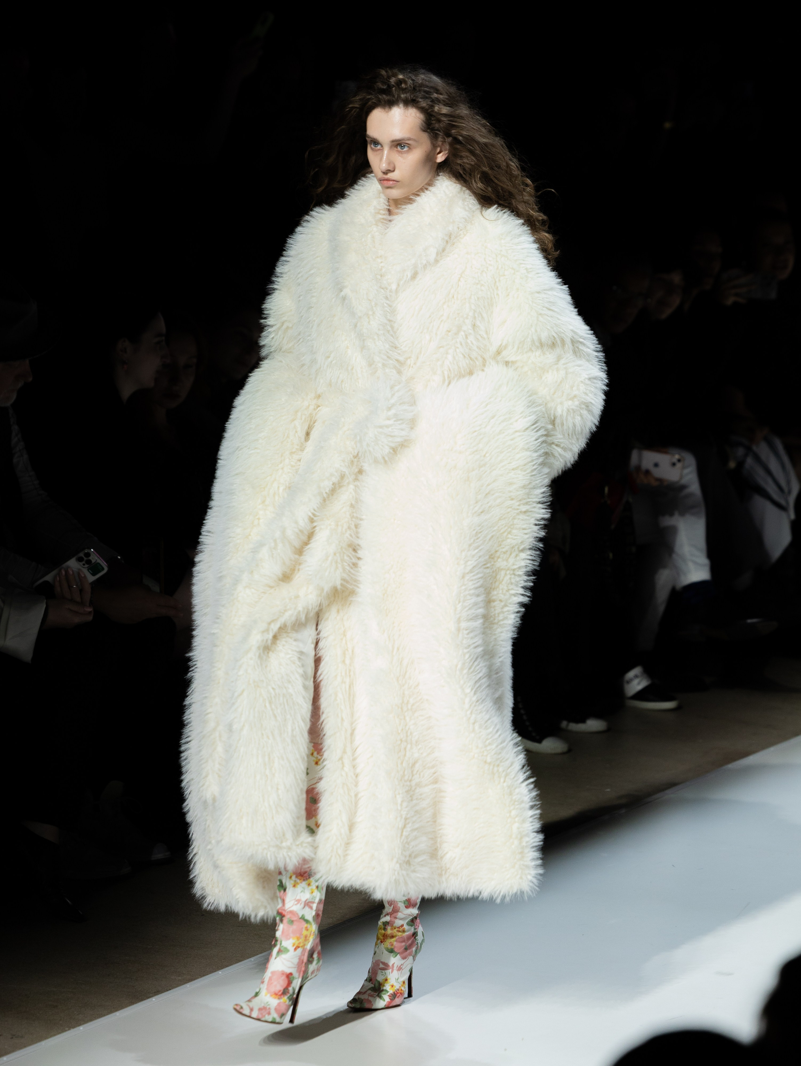 ROGOV. Портретный фотограф в Москве Дарина Шевко