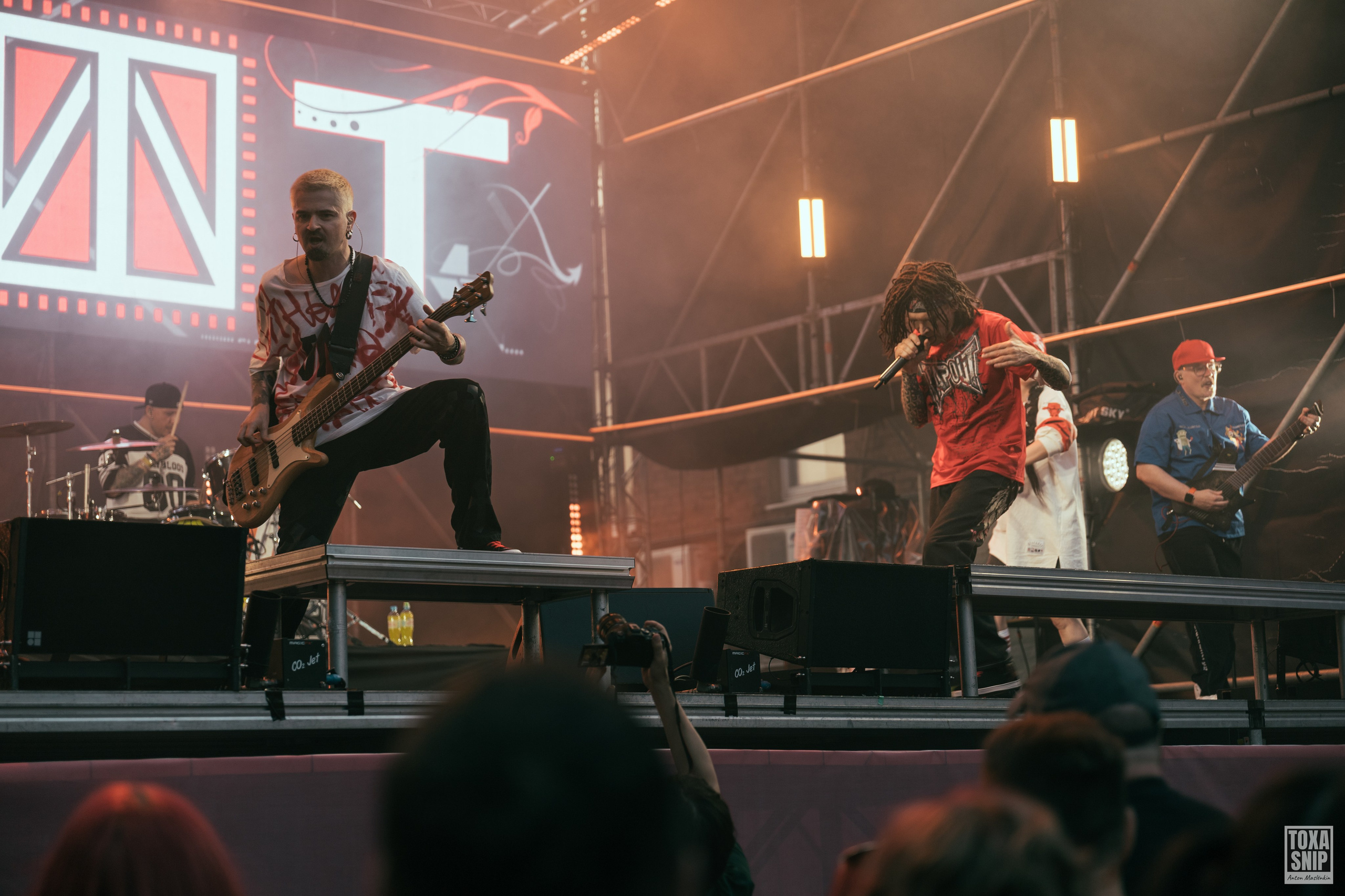 Концерт группы СЛОТ / ОЛДСКУЛЫ СВЕЛО в Москве. Toxasnip Photo | Anton Maslenkin
