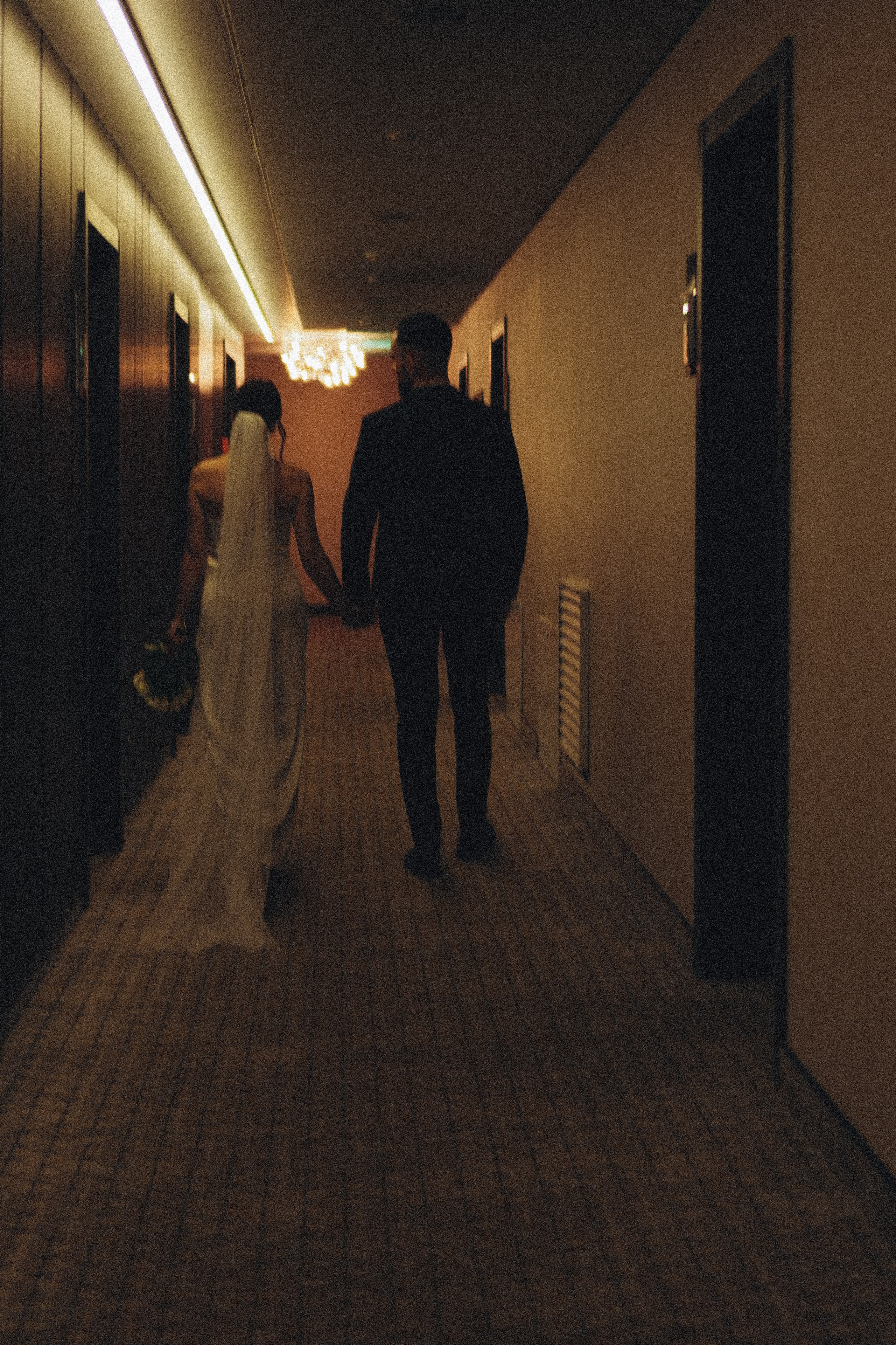 СВАДЕБНАЯ СЬЕМКА СБОРОВ ЖЕНИХА И НЕВЕСТЫ В ОТЕЛЕ И ТАКЖЕ ФОТОСЕССИИЯ В ОТЕЛЕЕ МЕГАПОЛИС БРЯНСК. Профессиональный фотограф, Санкт-Петербург — Виктория Богомолова