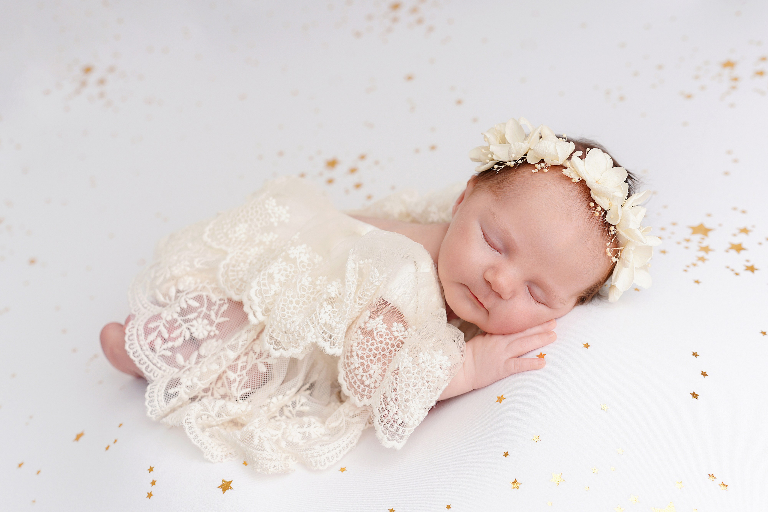 Newborn. Фотограф новорожденных и детский фотограф в Екатеринбурге Ксени