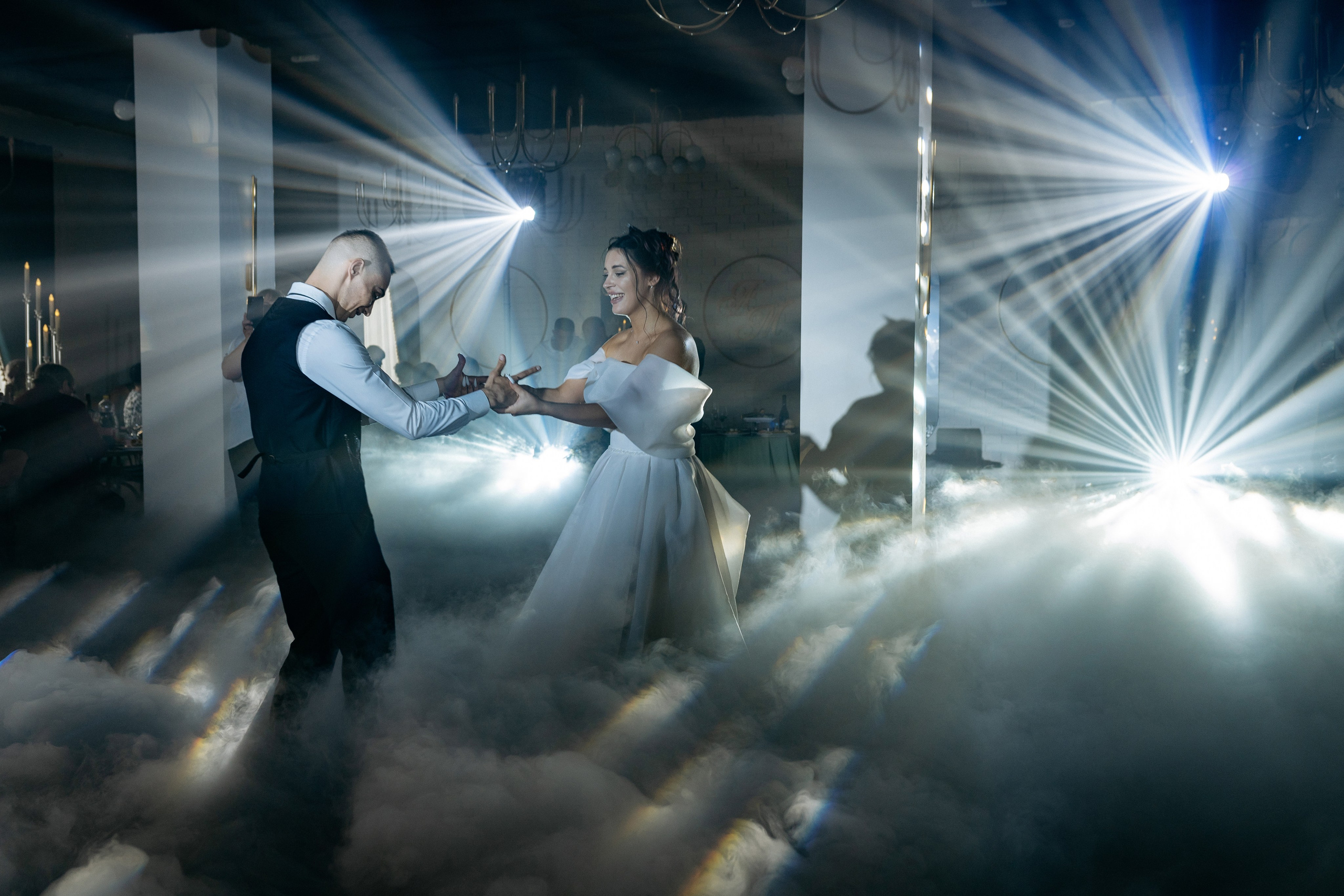 Свадебная фотосессия и репортажная съёмка банкета. Артём и Тата — фотограф Анапа, Темрюк, Геленджик, Абрау-Дюрсо, Новороссийск, Голубицкая, Краснодар