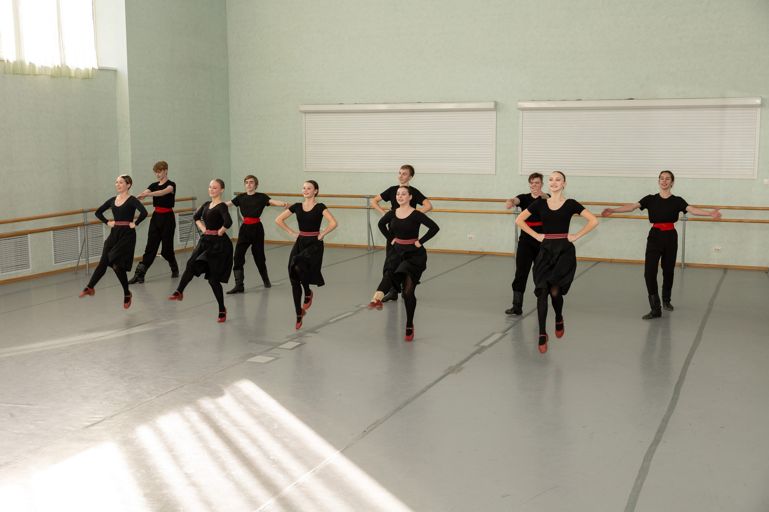 Открытый урок в студии народного танца «Славянский лик». Фотограф в Серпухове Наталья Руденко