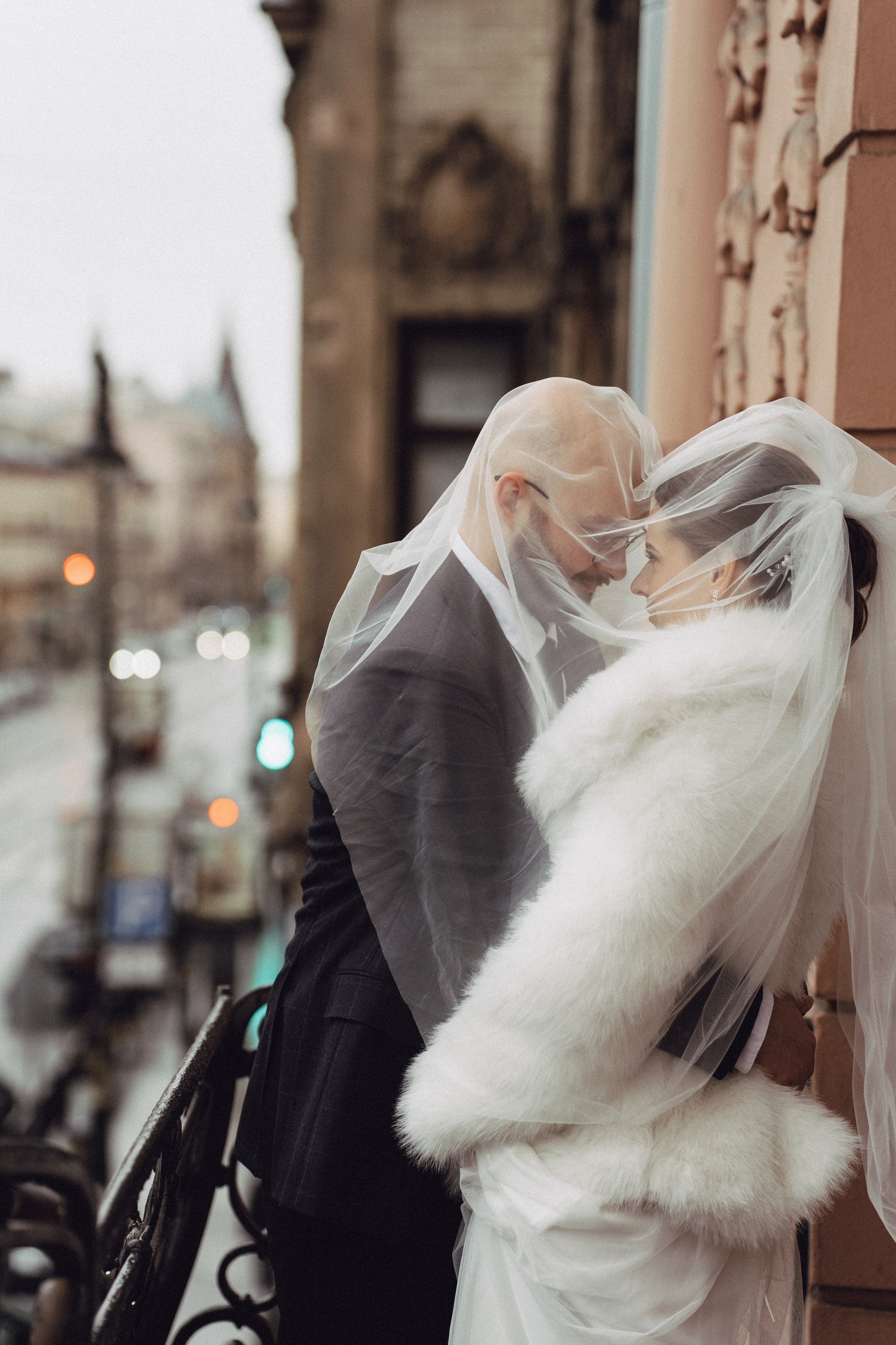 СВАДЕБНАЯ СЬЕМКА ВО ВТОРОМ ДВОРЦЕ (ДЕКАБРЬ) ТАКЖЕ СЬЕМКА В СТУДИИ НА ЧЕРНЫШЕВСКОЙ. Профессиональный фотограф, Санкт-Петербург — Виктория Богомолова