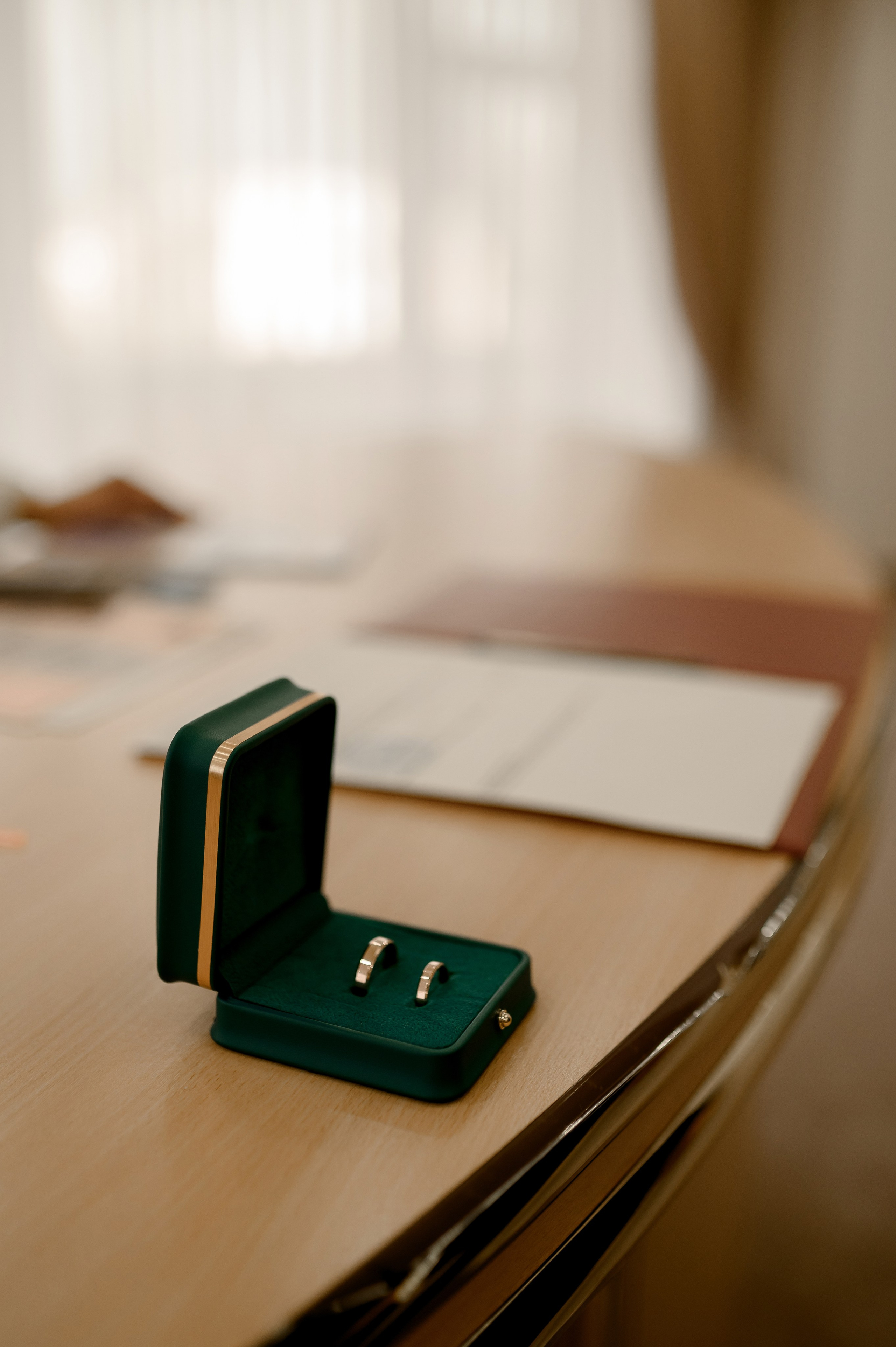 Иван & Виктория. Твой личный проводник к красивым фотографиям в Старом Осколе