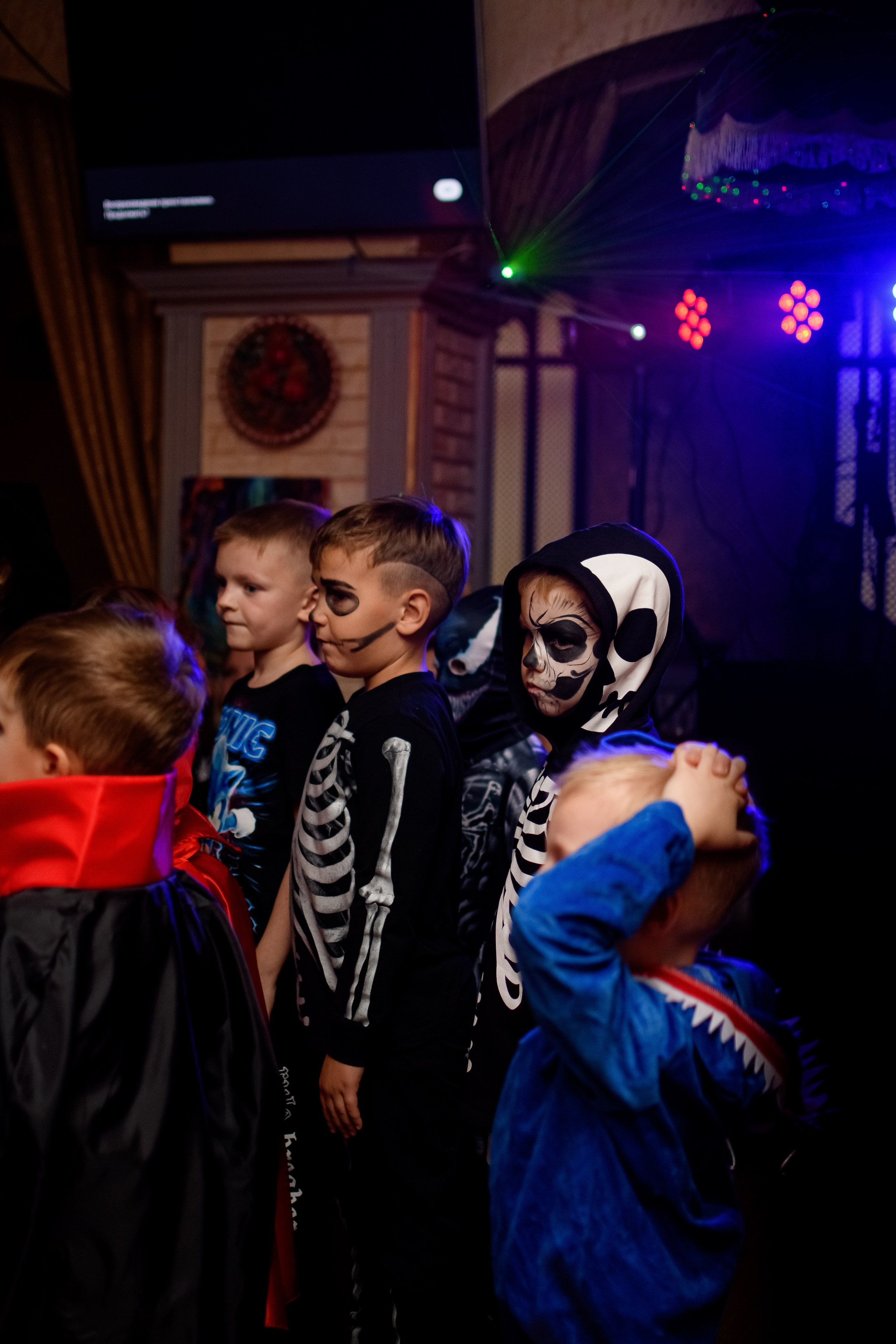 HALLOWEEN. Photokarish