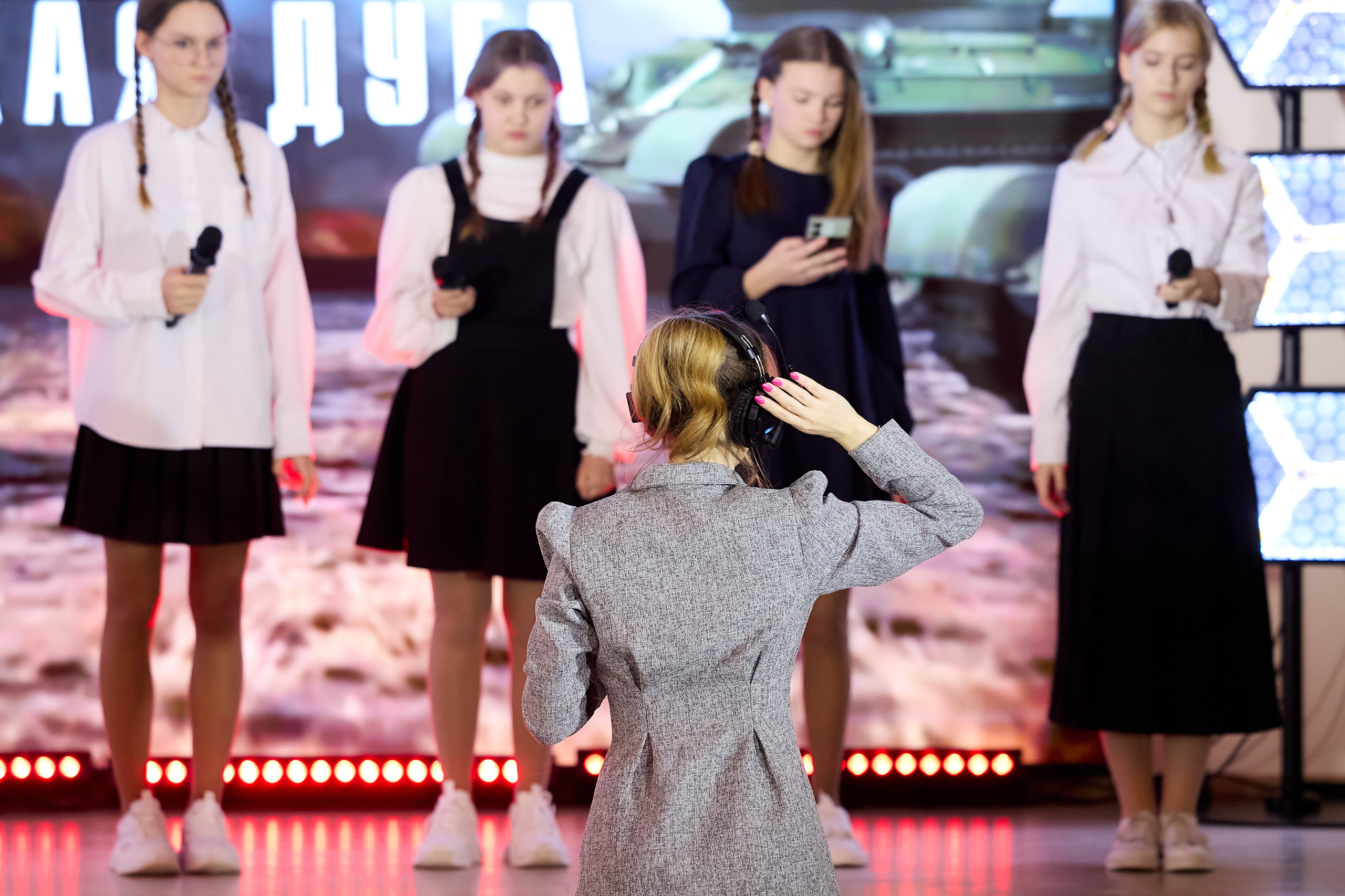 Спектакль Помним! Дети войны. Светлана Родионова — фотограф спортивный и не только