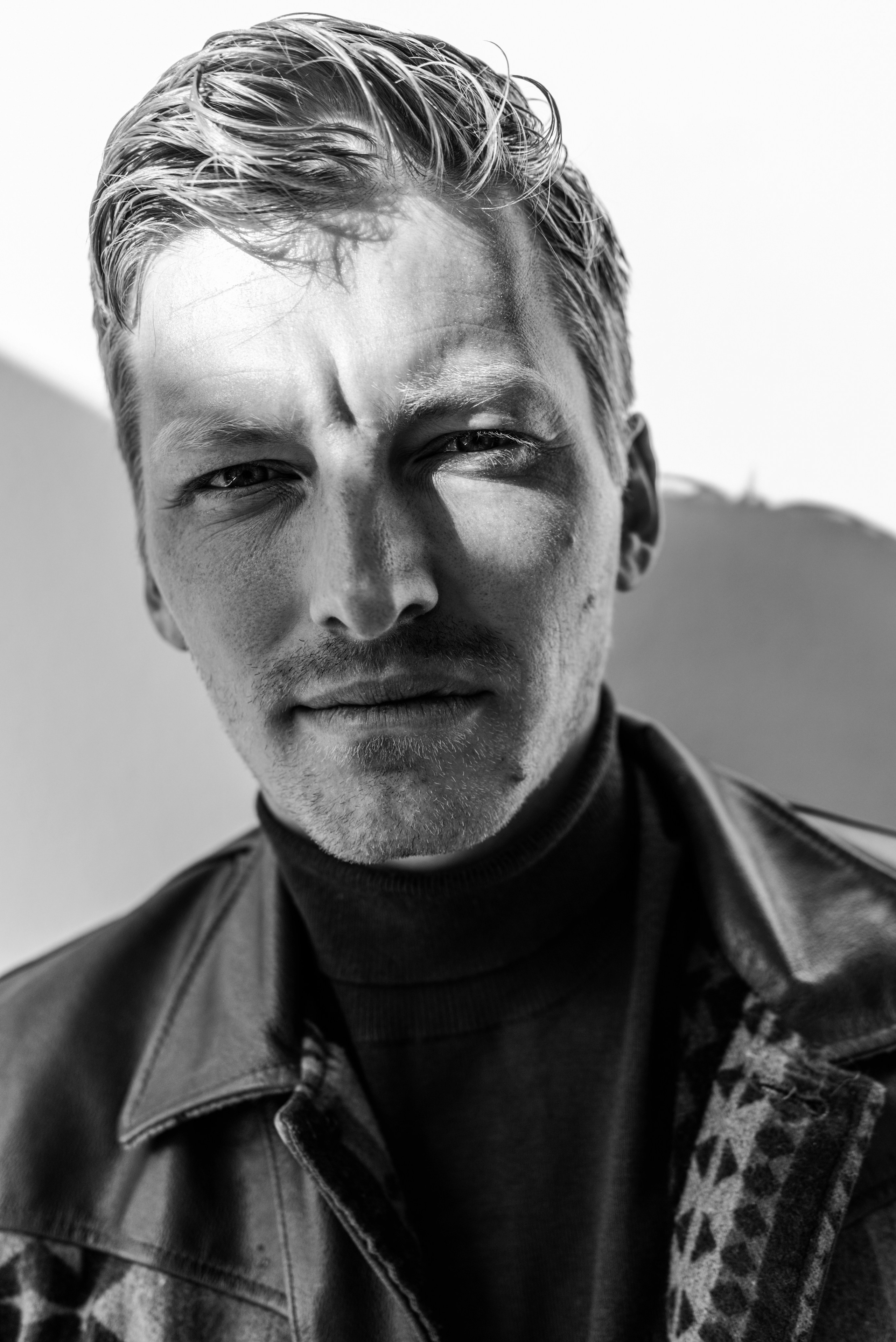 Мужские портреты. Портфолио фотографа Евгении Безрук. Мужской фотограф Евгения Безрук в Москве