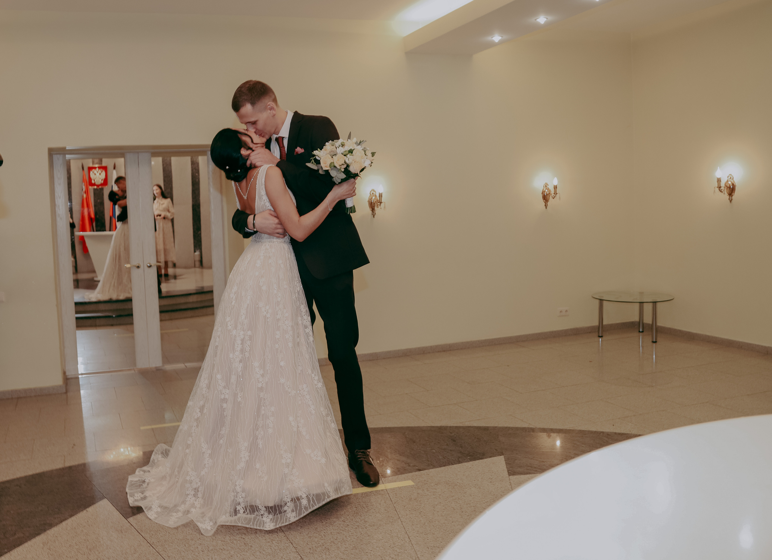 Инна и Илья, ВДНХ. Фотограф Виктория Волкова