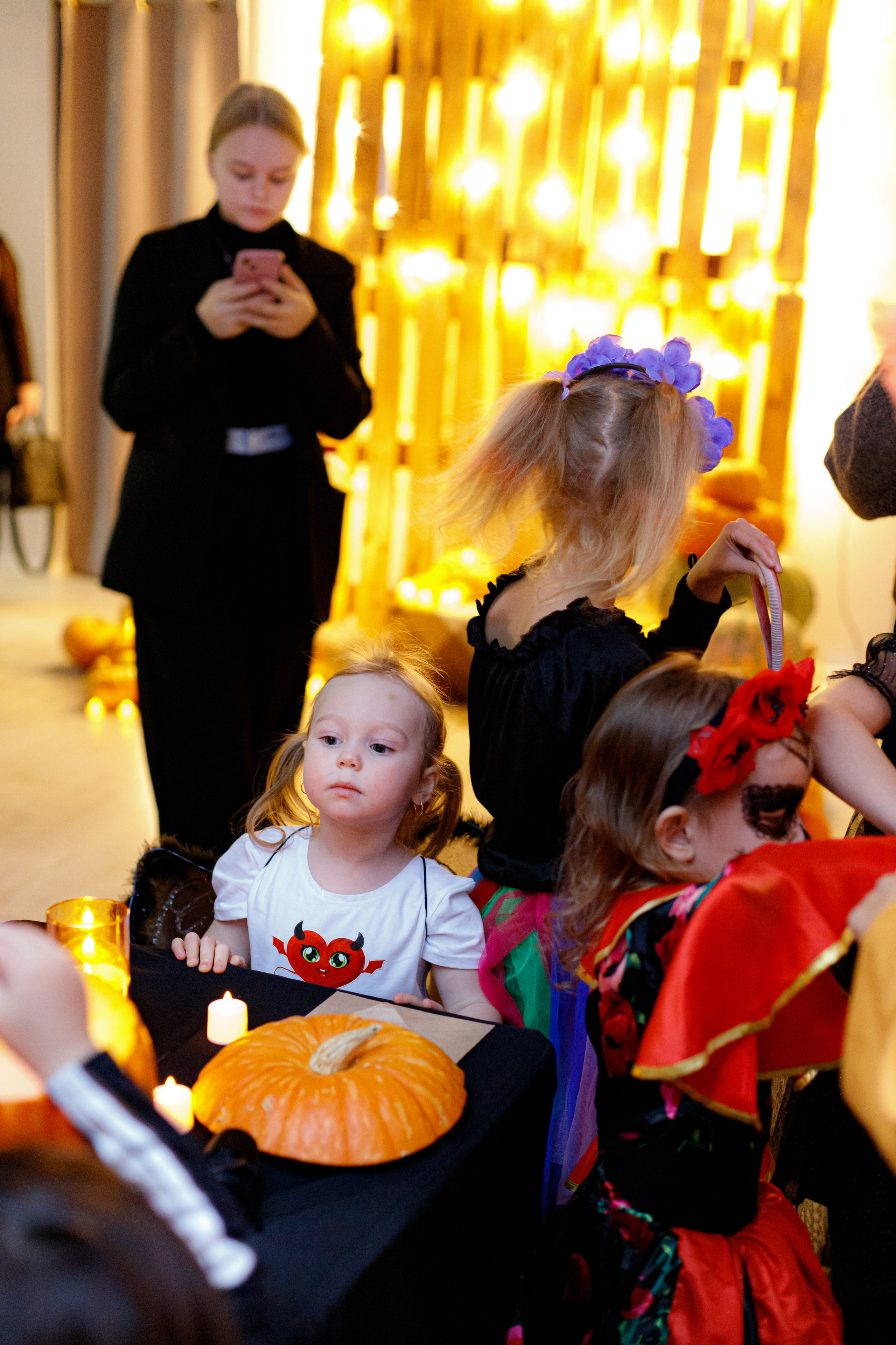 HALLOWEEN. Photokarish