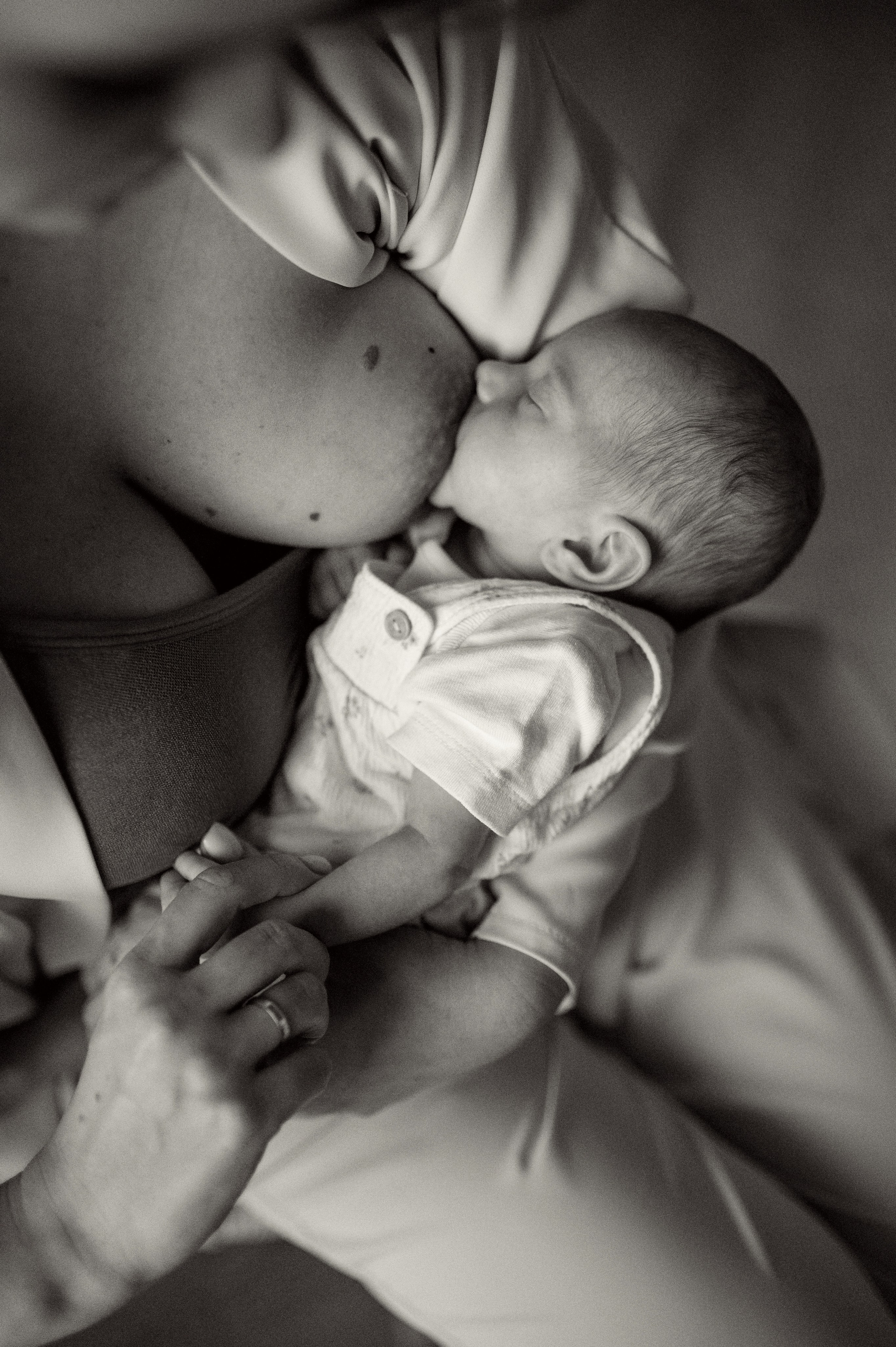 Ньюборн фотосессия в стиле лайфстайл Москва. Семейная фотосессия Бутово Москва фотограф Алина Морщагина