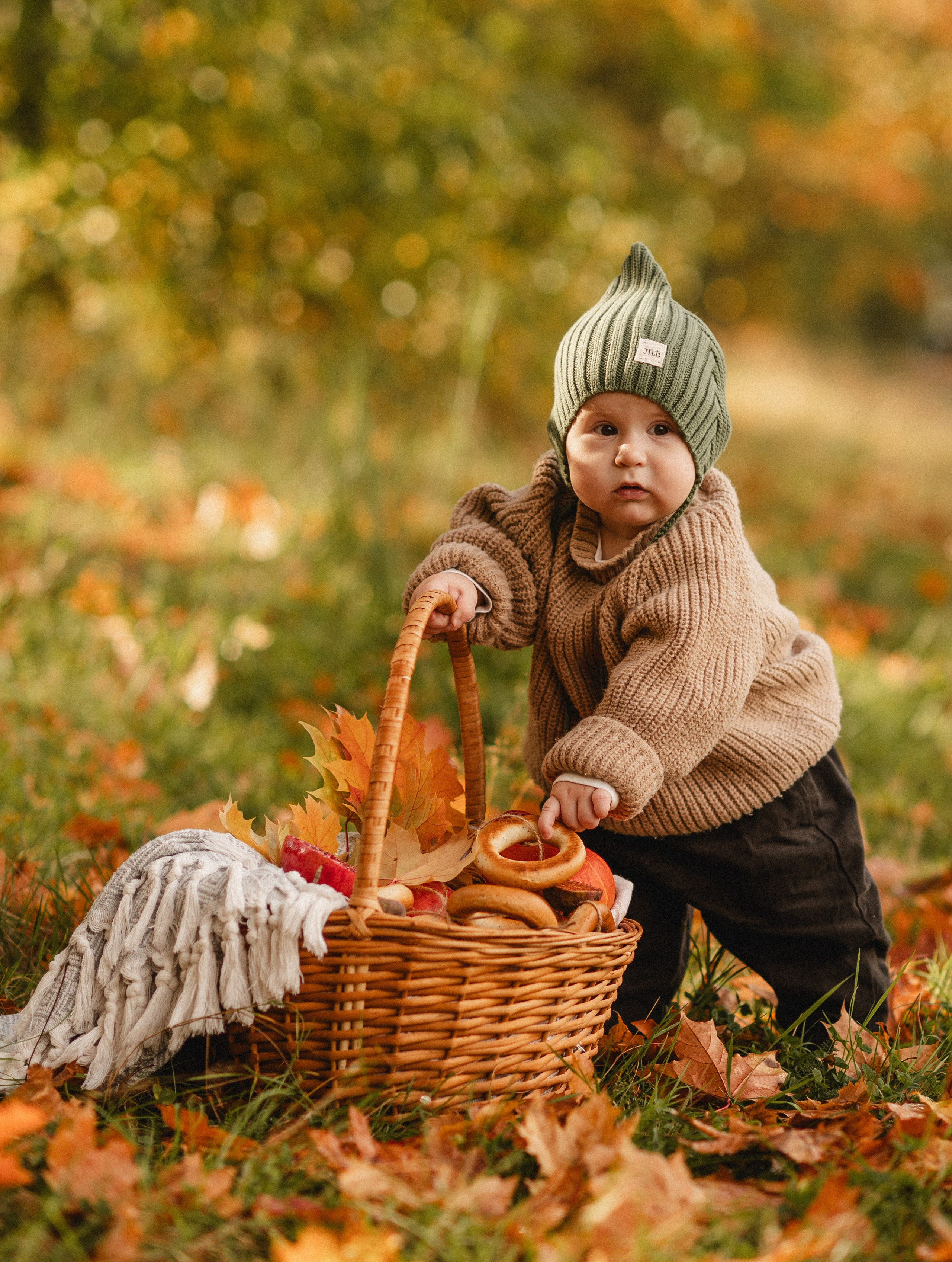 Осенняя фотосессия большой семьи в парке. Семейная фотосессия Бутово Москва фотограф Алина Морщагина