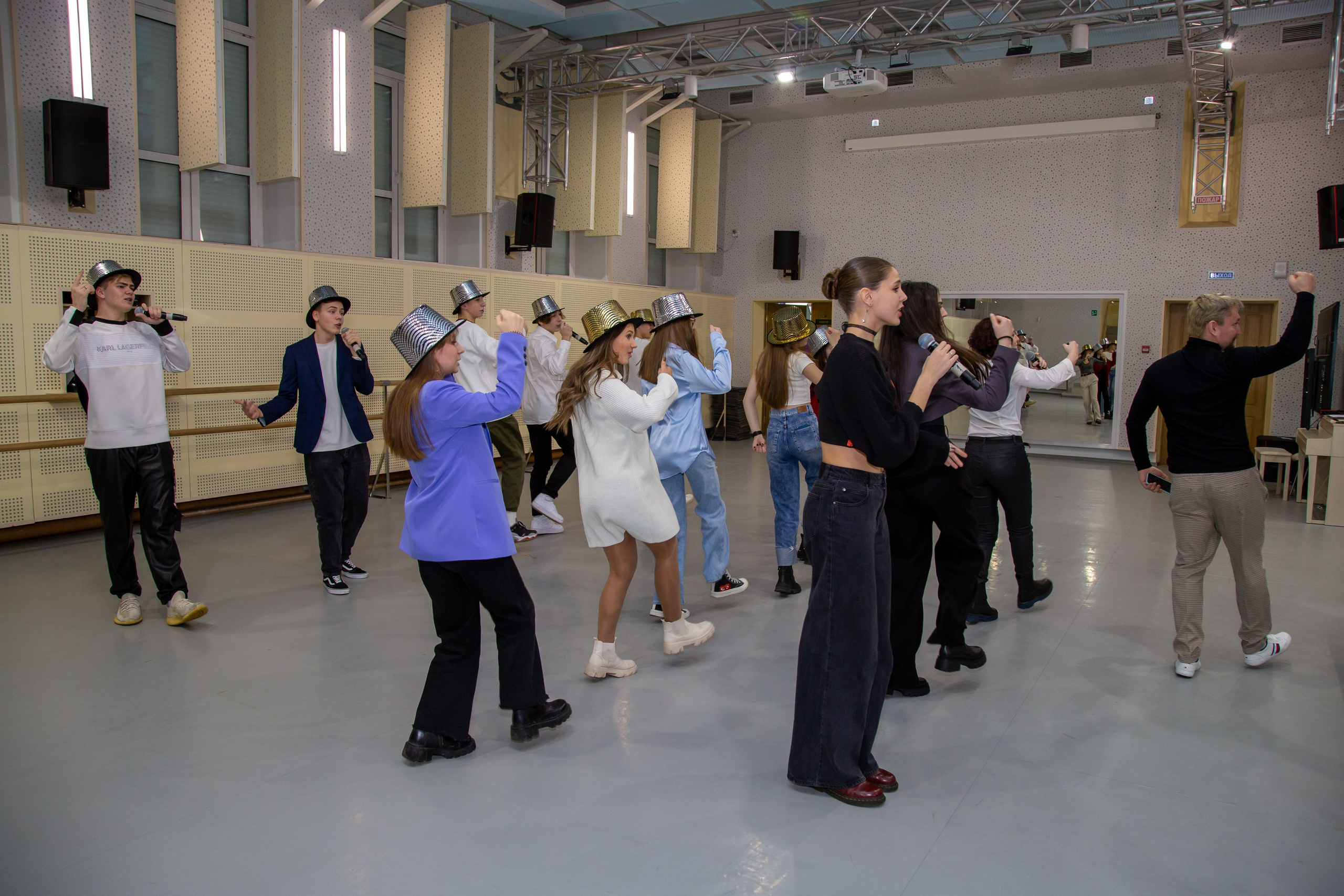 Репортажная съёмка для Домисольки на новый год. «Студия DRONAVT`s» — видеосъёмка и фотография г. Москва