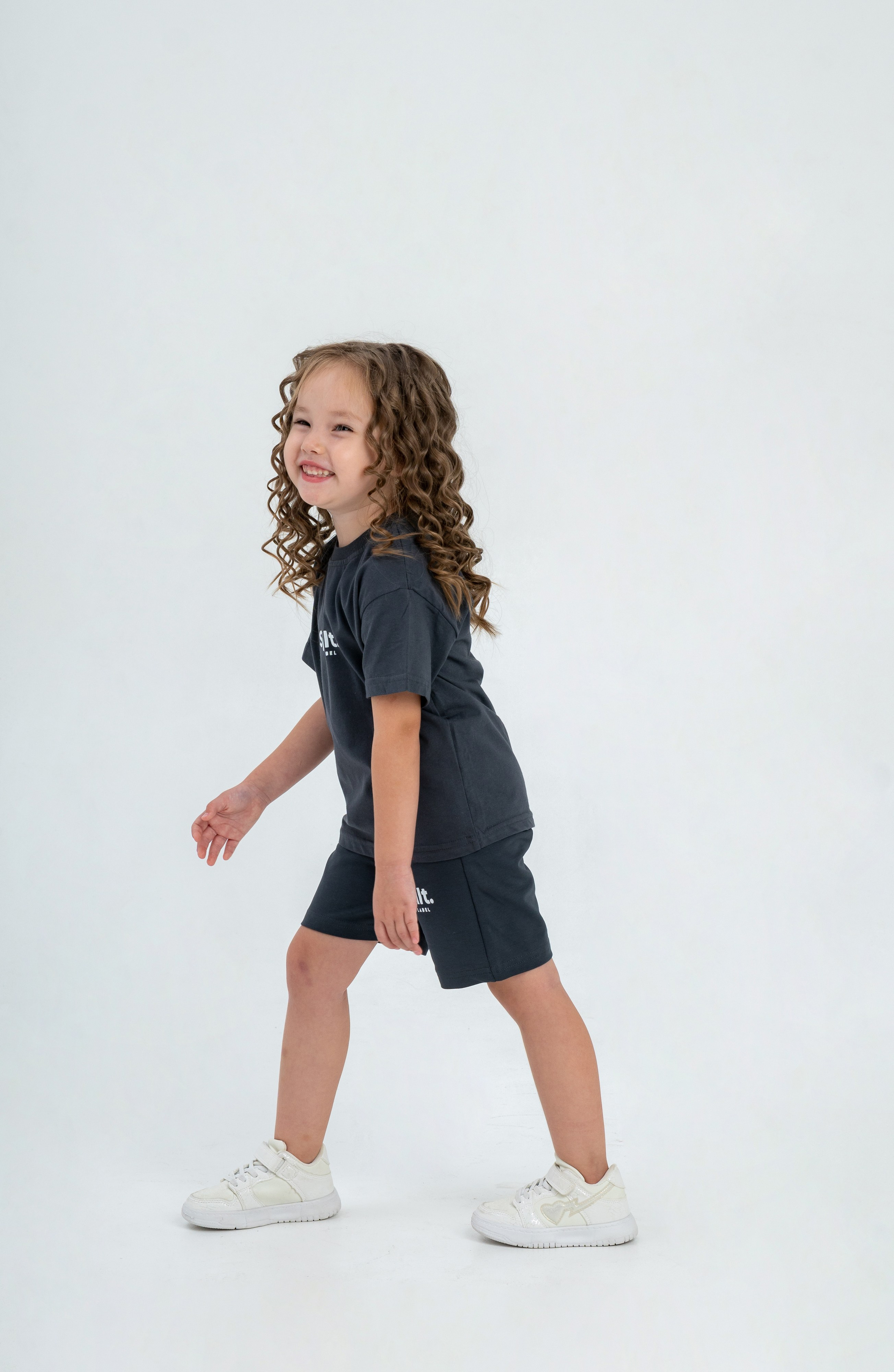 Детские костюмы. Фотограф в Краснодаре и Краснодарском крае Елена Быкова