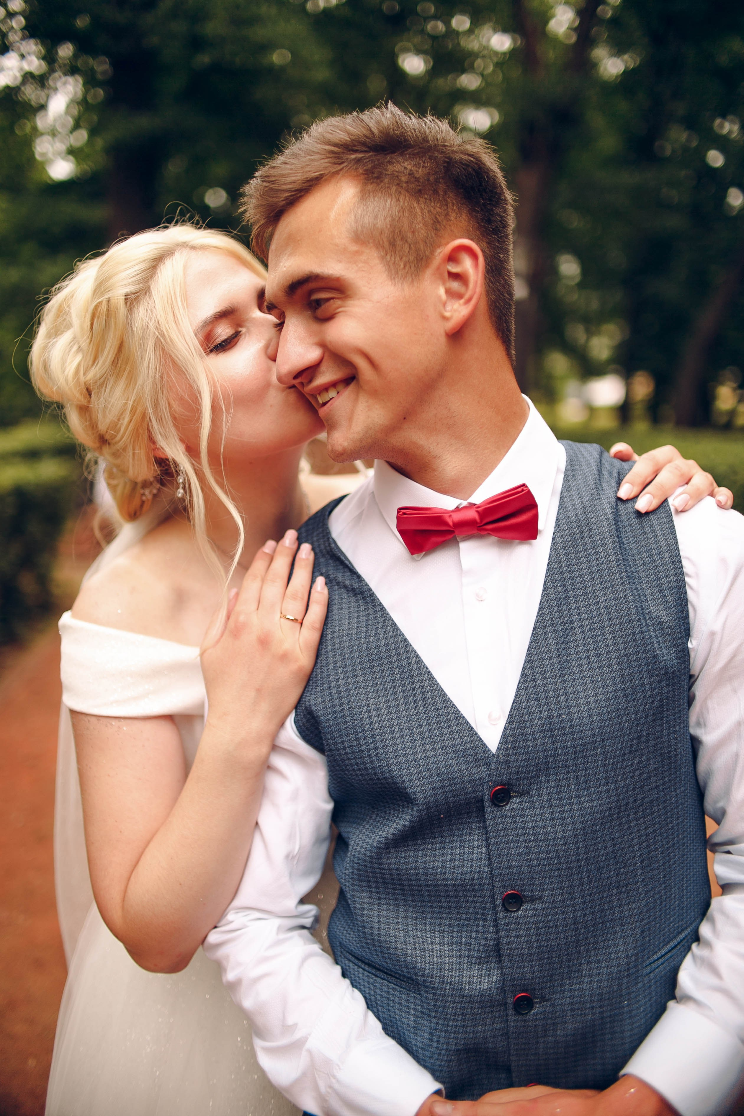 Загс и фотопрогулка. Ваш репортажный фотограф Артемий Антонов