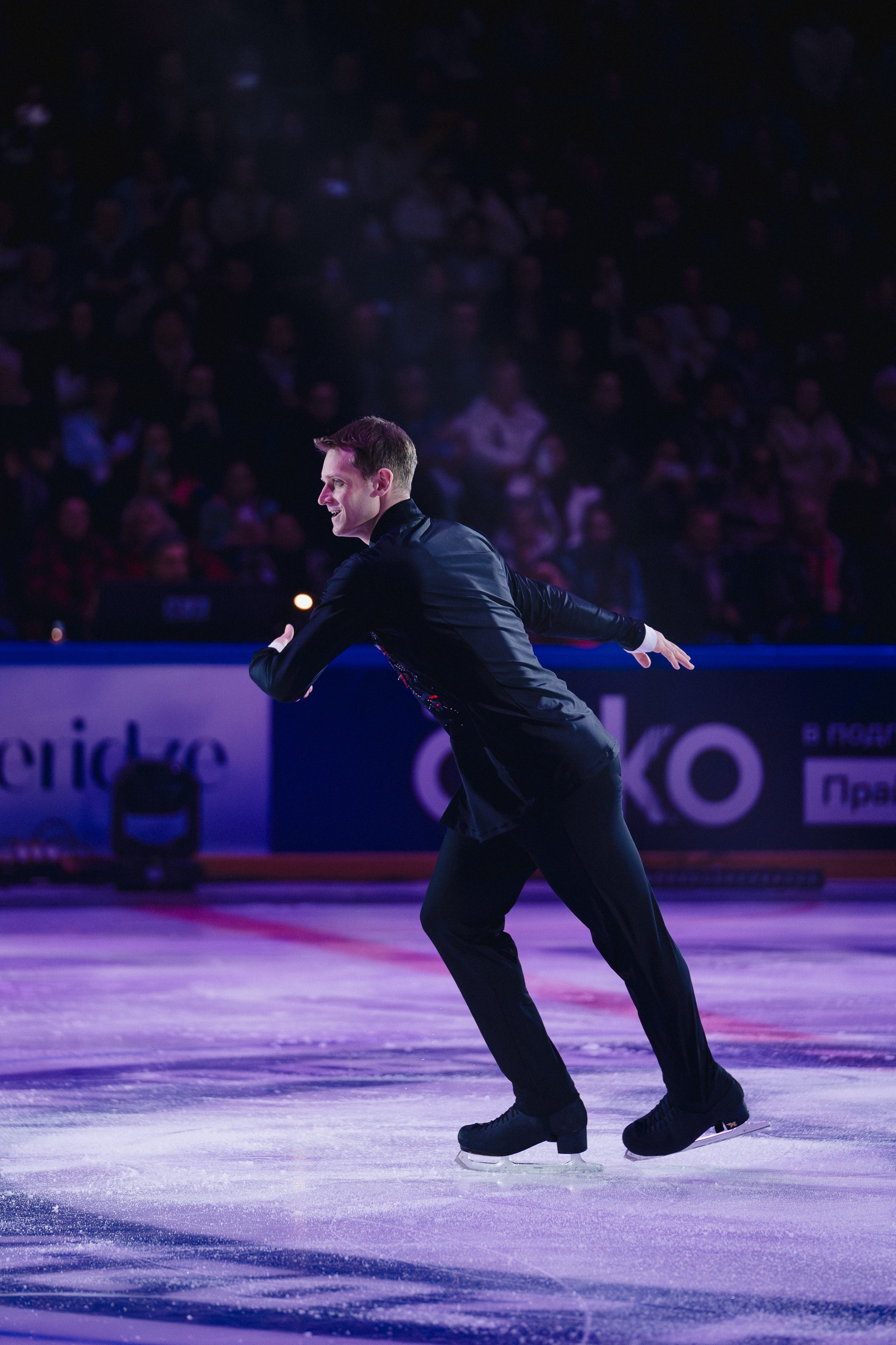 Шоу Этери Тутберидзе в Новосибирске. Воробьева Ксения — Спортивный и танцевальный фотограф Новосибирск