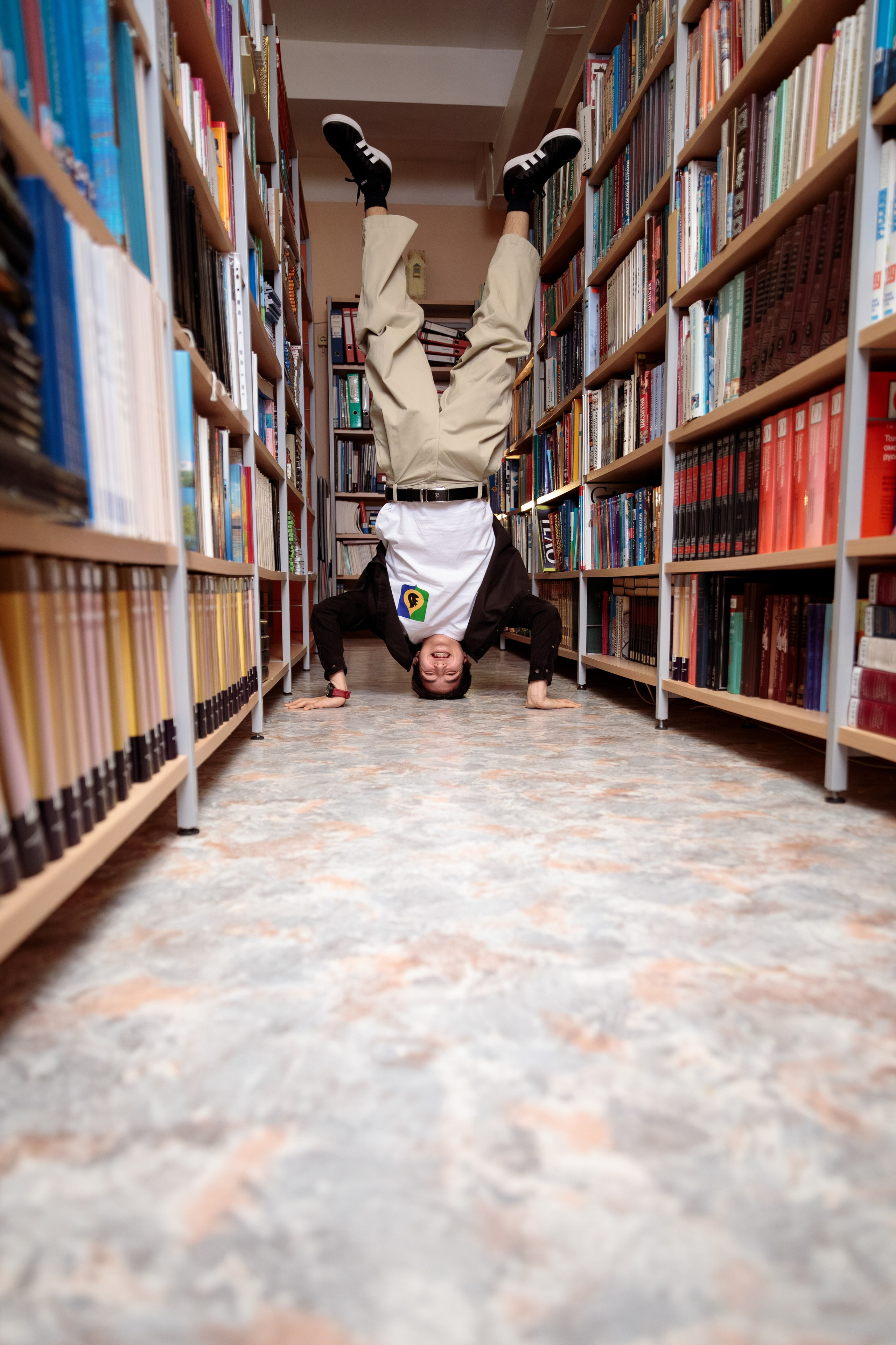 Школьная фотосьемка фотосессия выпускников, школьников в Сургуте, п.Федорвский