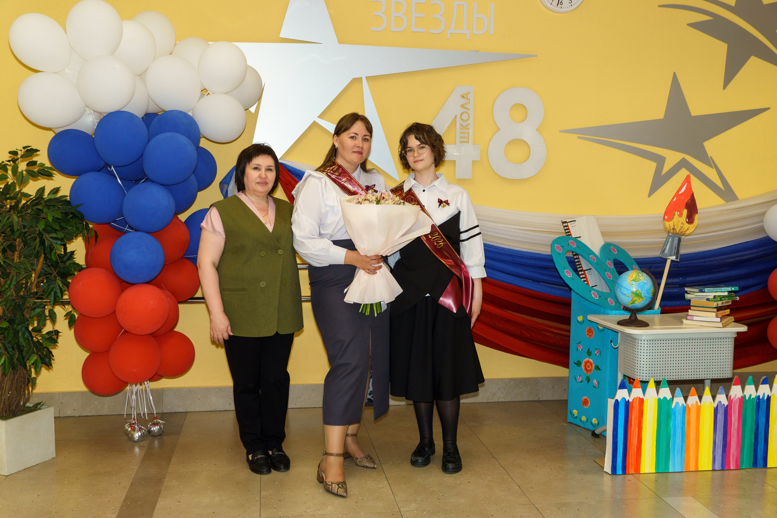 Последний звонок 11 класс 2026 г. Женский, семейный и детский фотограф в Тюмени Диана Осипова