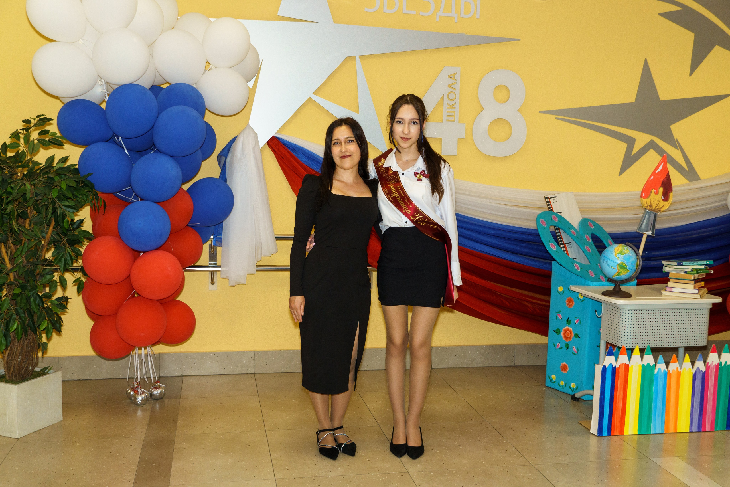 Последний звонок 11 класс 2026 г. Женский, семейный и детский фотограф в Тюмени Диана Осипова