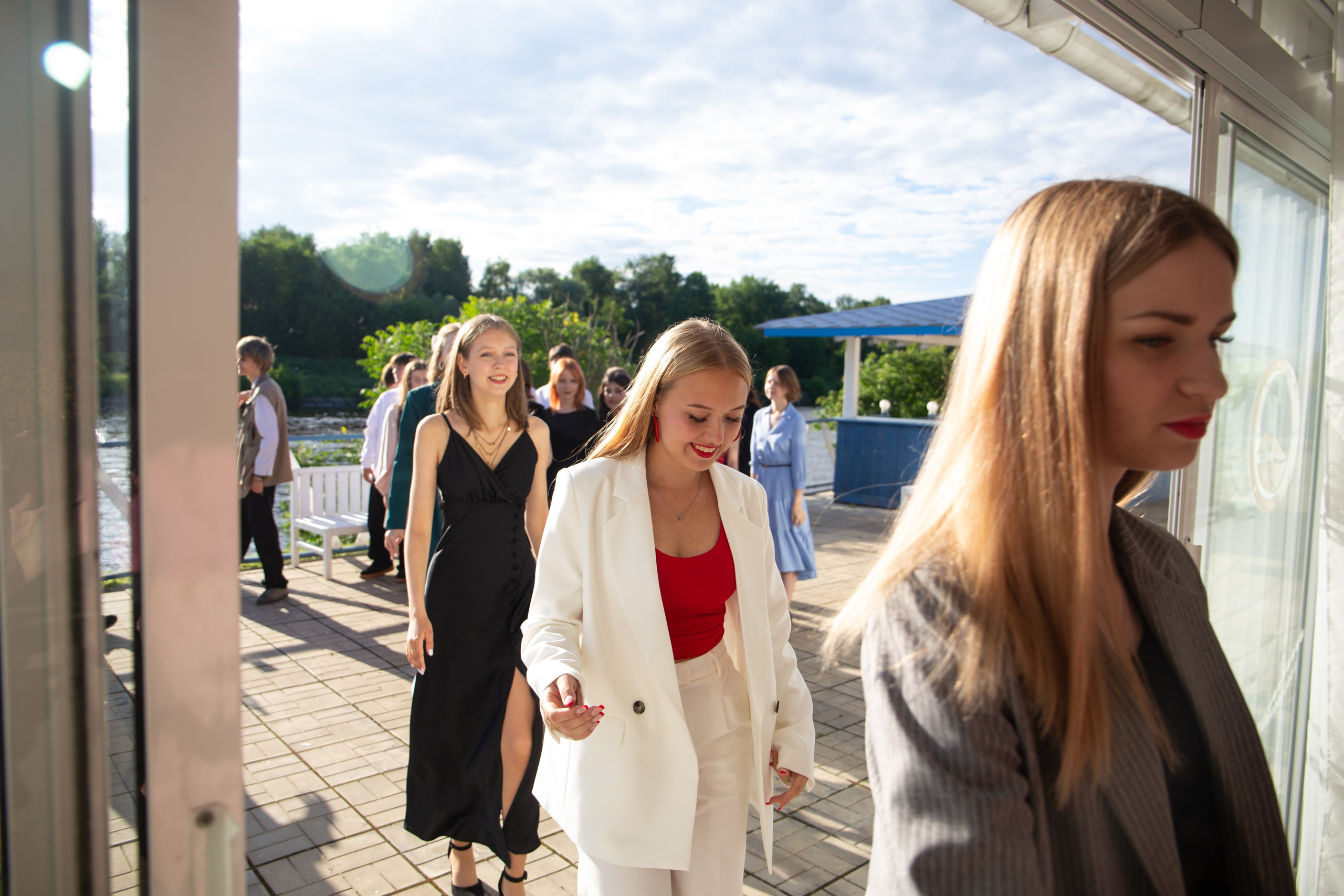 Выпускной в Круиз Клубе Дмитров, 9 «А». Фотограф Дмитров и МО Валентина Халикова