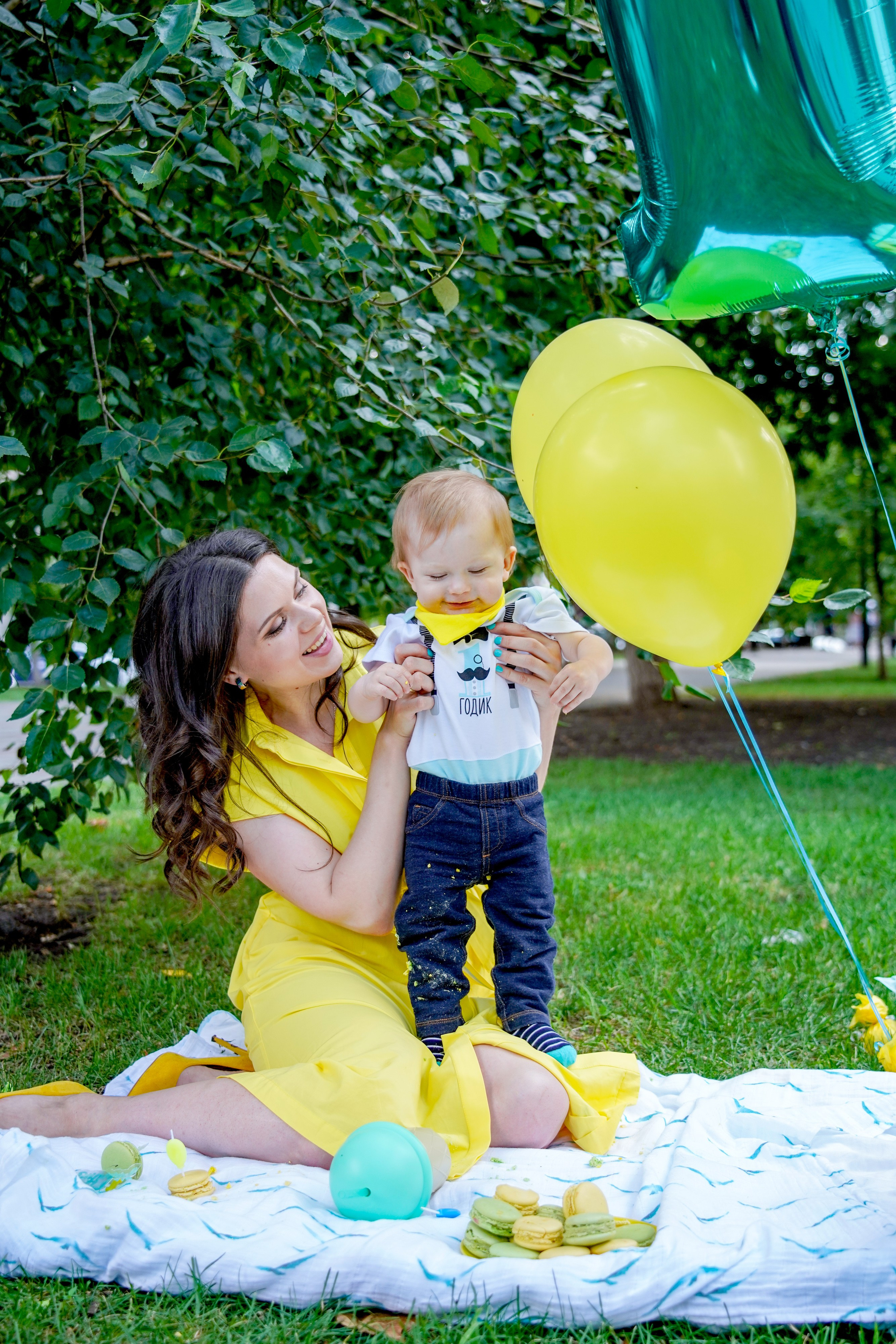 1 год)). Max Matvich and Victoria Basova are professionals in their field