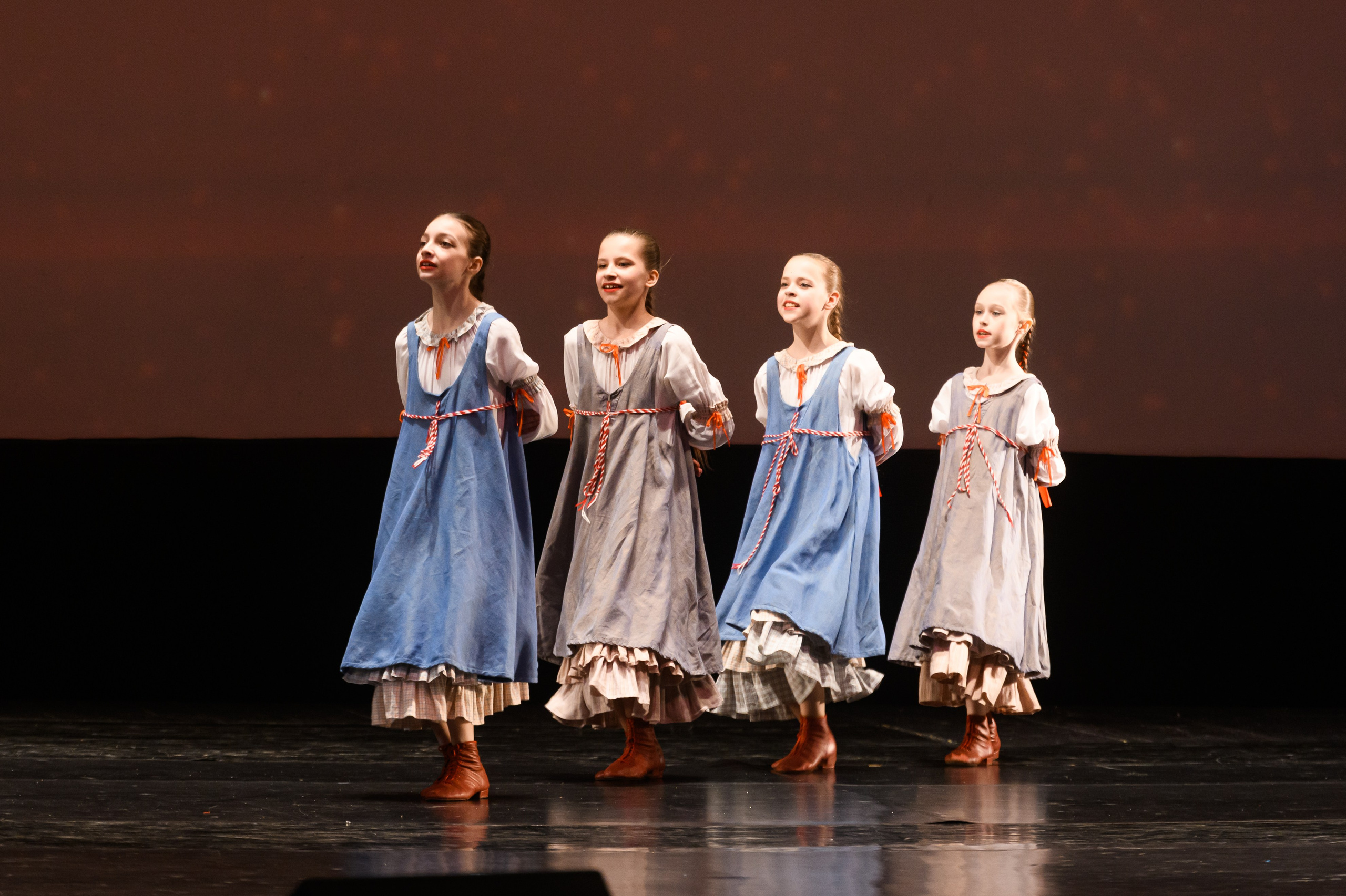 23 апреля, часть 1, БКЗ Октябрьский, г. Санкт-Петербург. Золотое яблочко