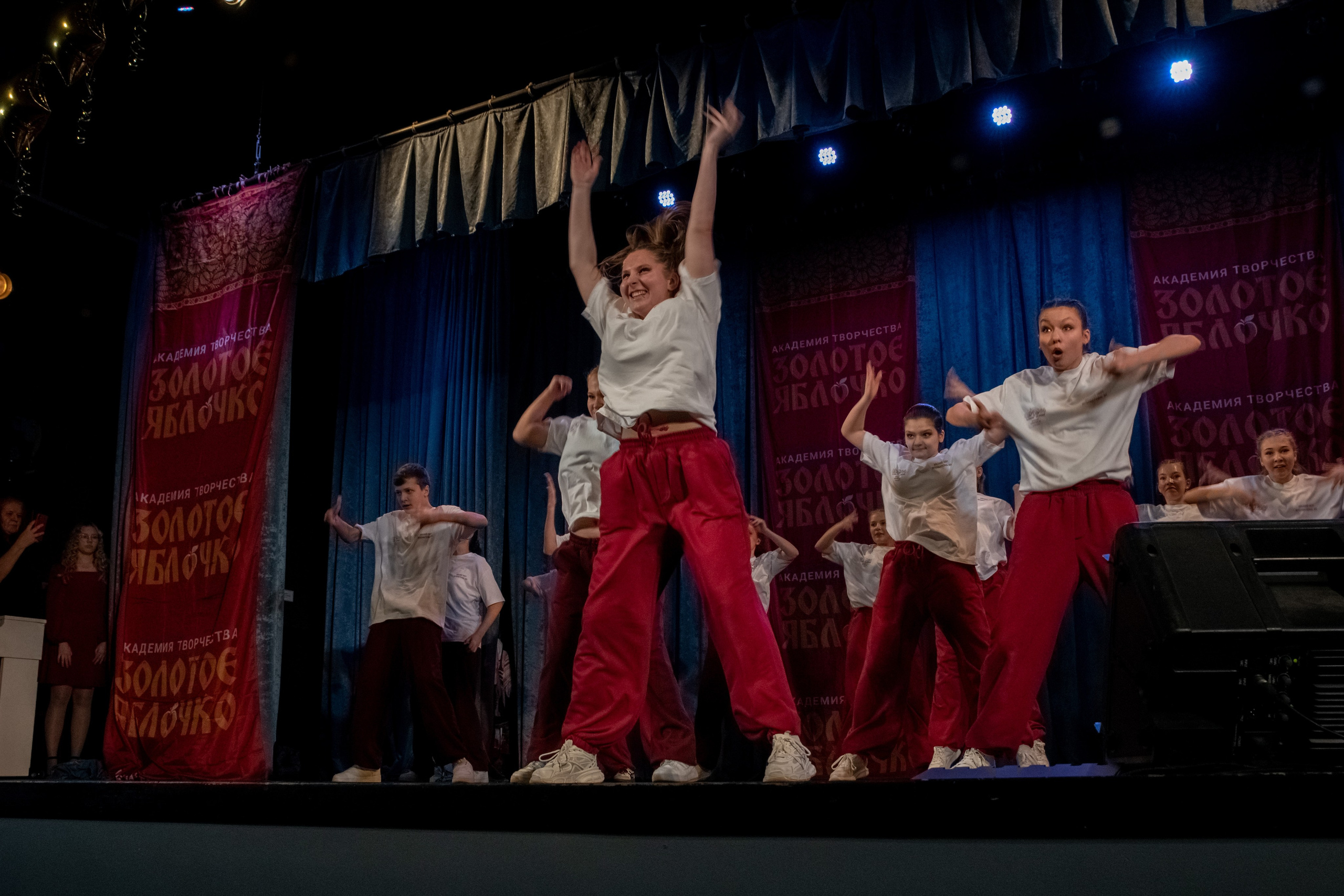 7 декабря, г. Выборг. Золотое яблочко