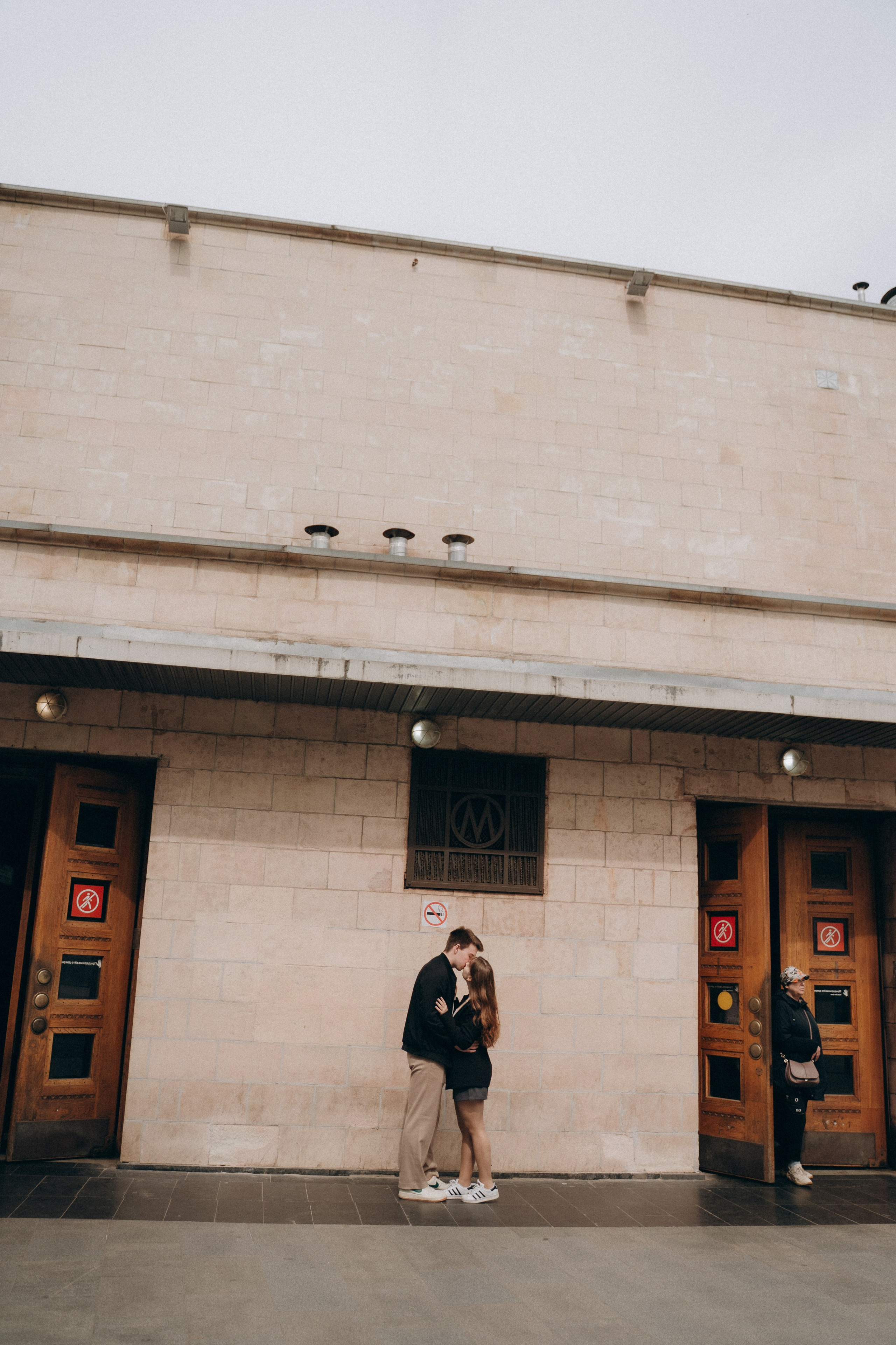 Юля и Даня | Прогулка по улицам Москвы. Фотограф Москва Виктория-Антуанетта