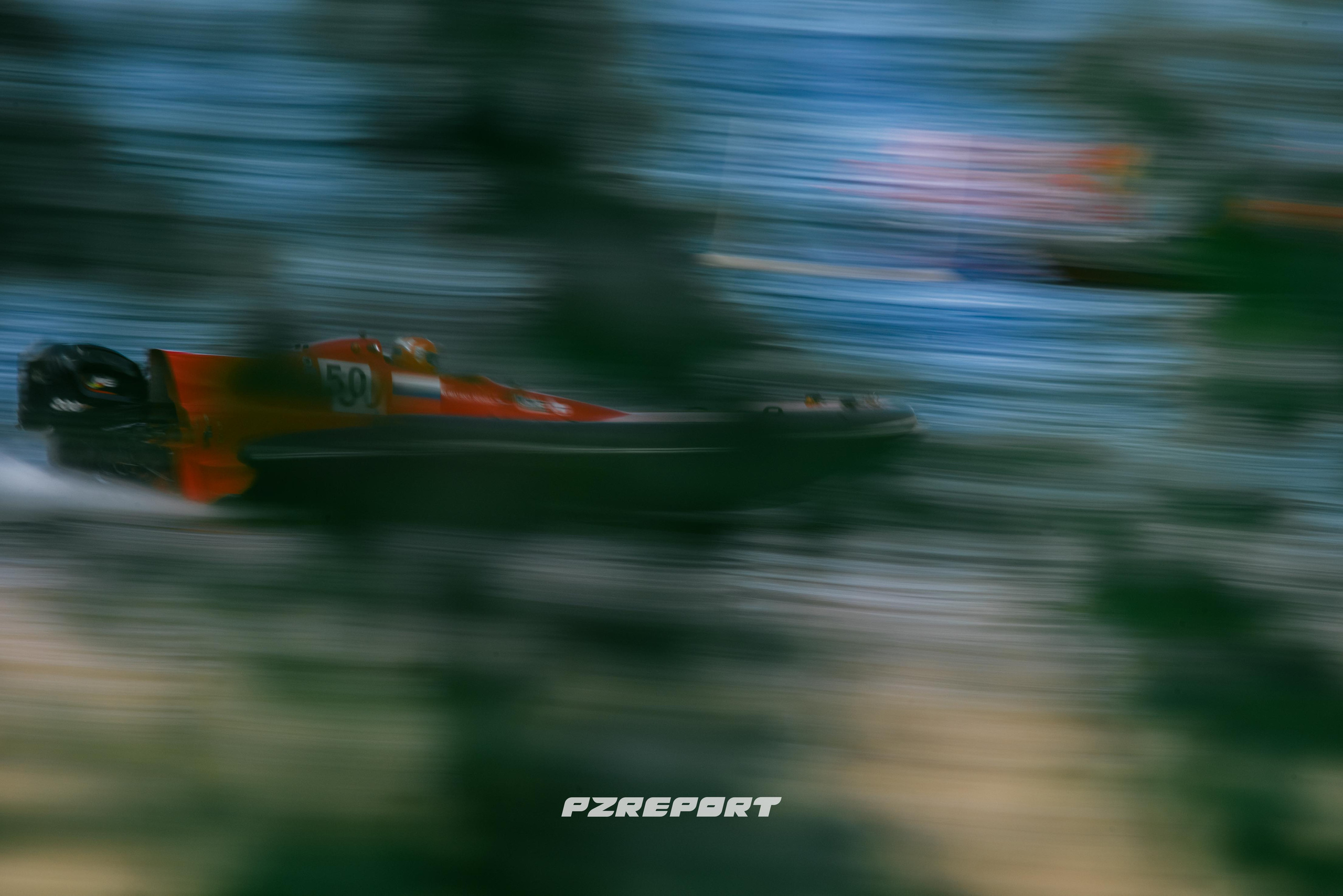 Водные. Репортажная съемка. Петр Зубачек