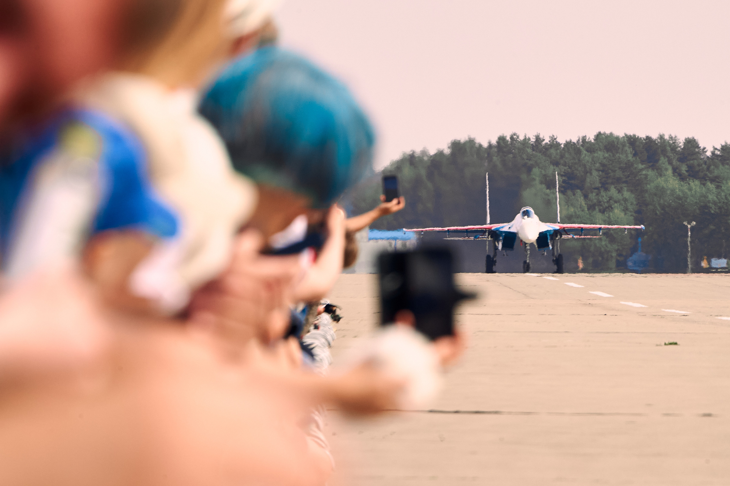 Авиа. Репортажная съемка. Петр Зубачек