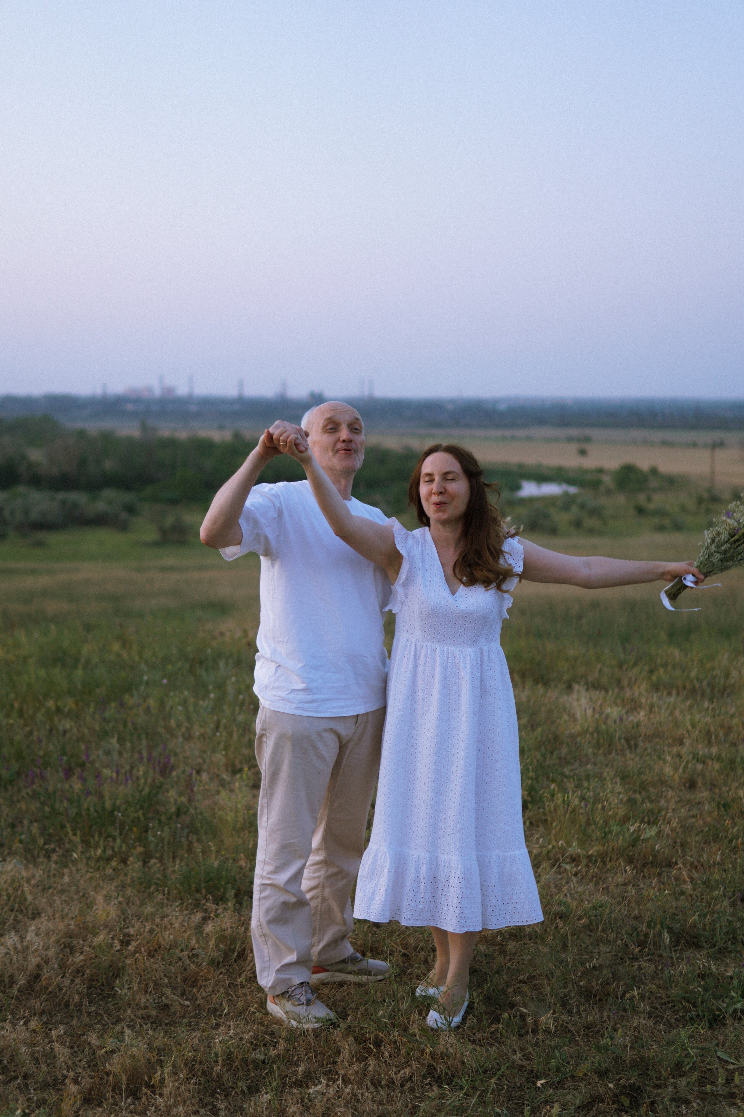 Семейная фотосессия на природе в Новочеркасске. Дмитрий и Эмилия. Фотограф в Ростове-на-Дону Марина Мальцева