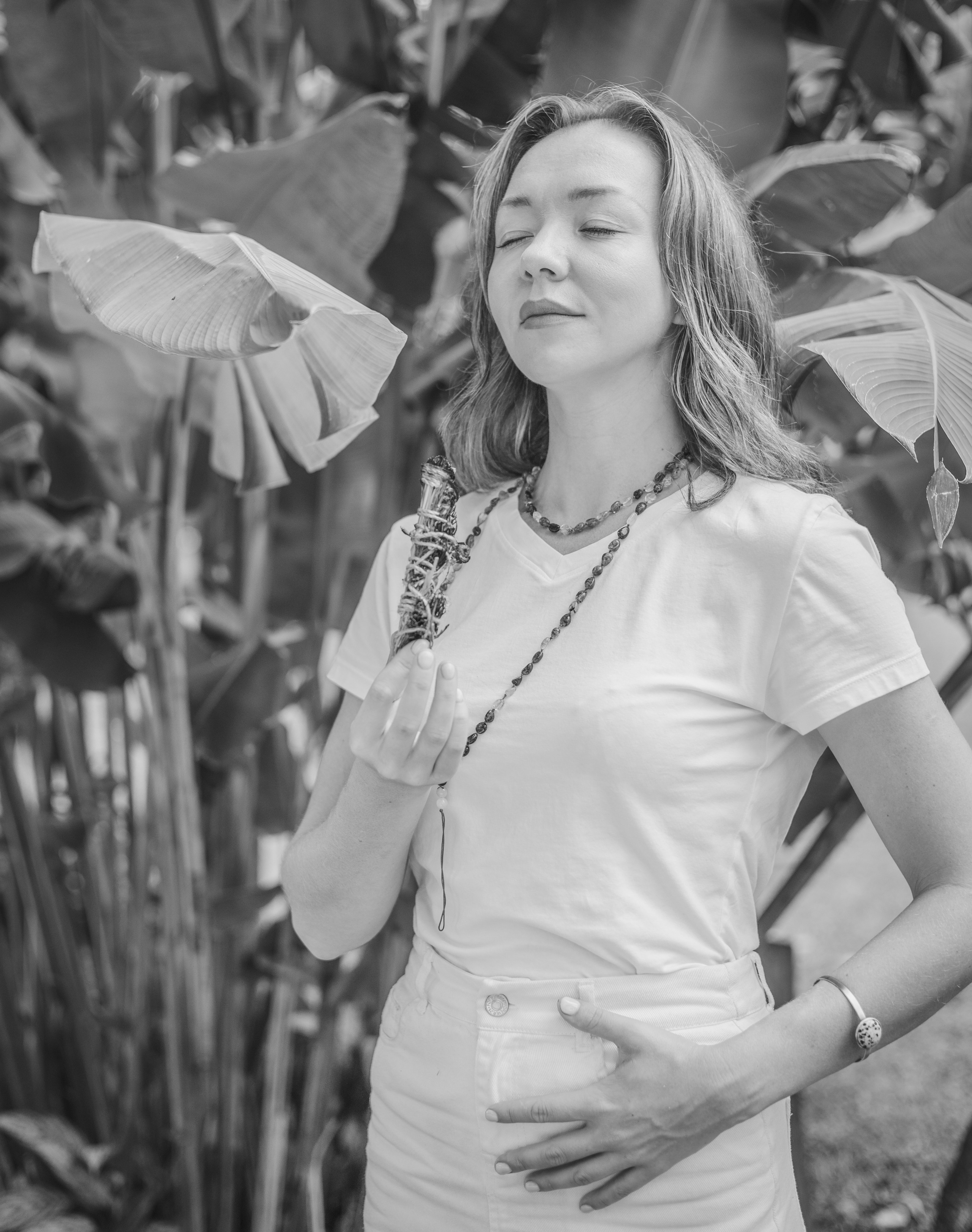 Content for massage therapist Anastasiya. Family, portrait, content photo in Costa Rica Evgeniya Besprozvannykh