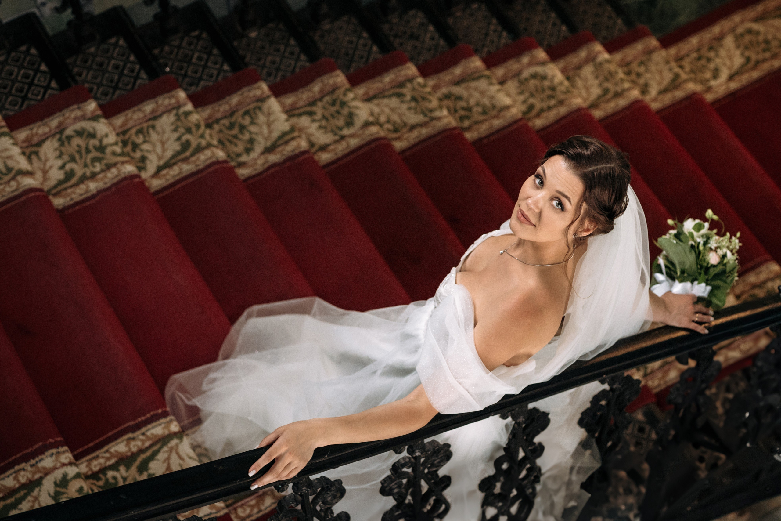 Свадебный день Яны и Максима, прогулка в лесу, Картинная галерея в Тамбове. Свадебный фотограф в Тамбове Павел Четвертков