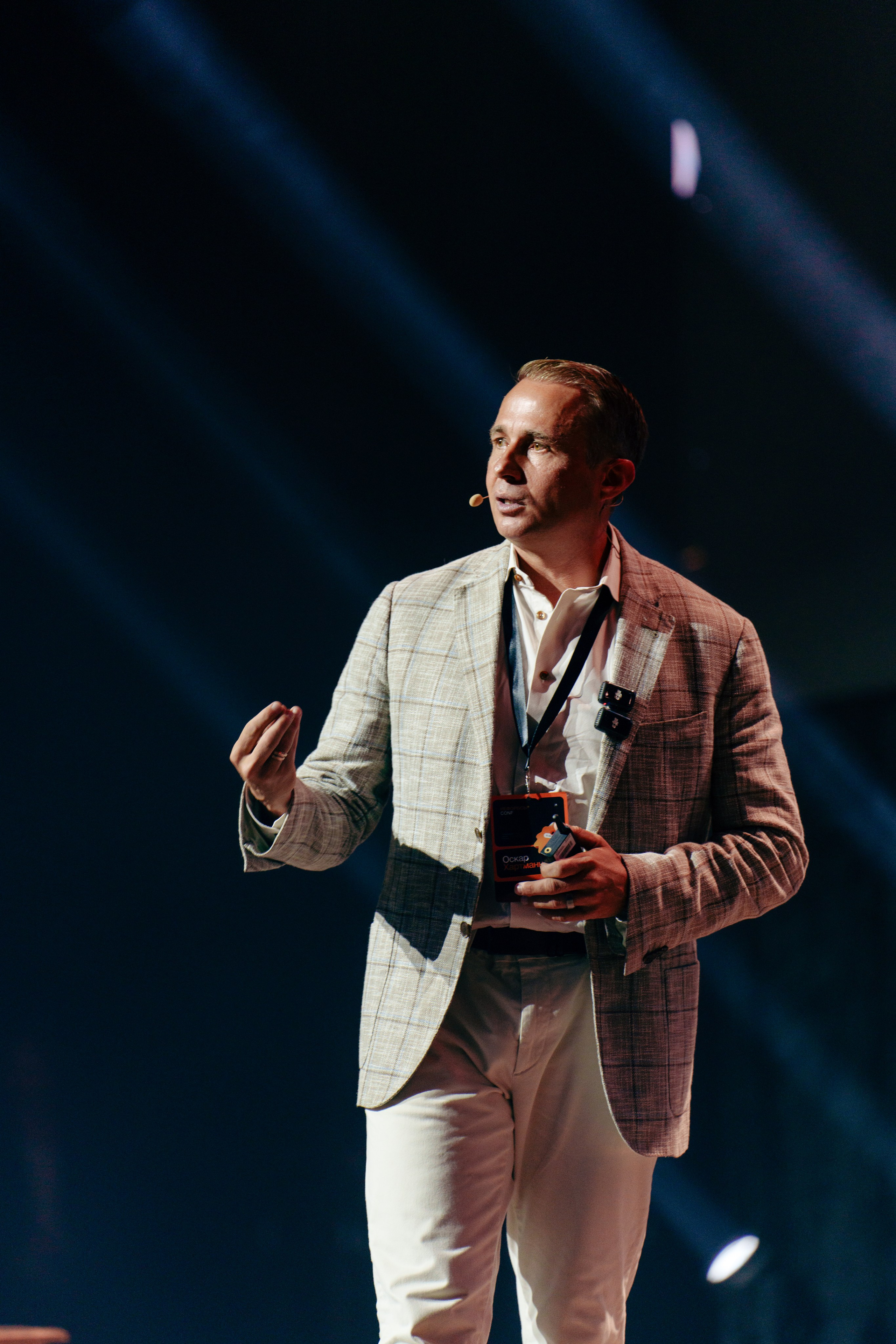 Фотограф на конференцию. Репортажный фотограф Москва Сергей Дружинин