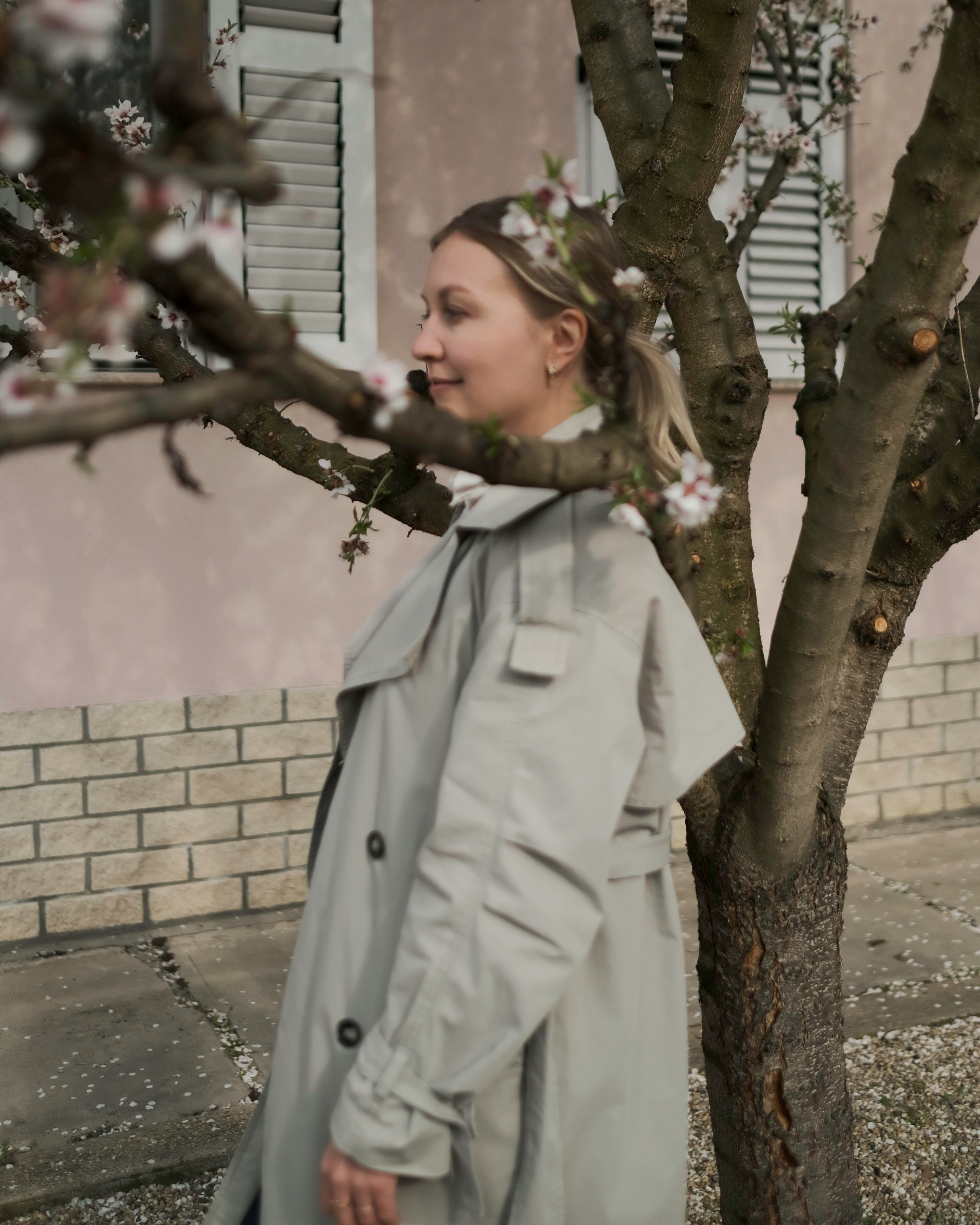 Elena. Blooming in Budapest. Portrait photographer Olga Prokopova based in Budapest