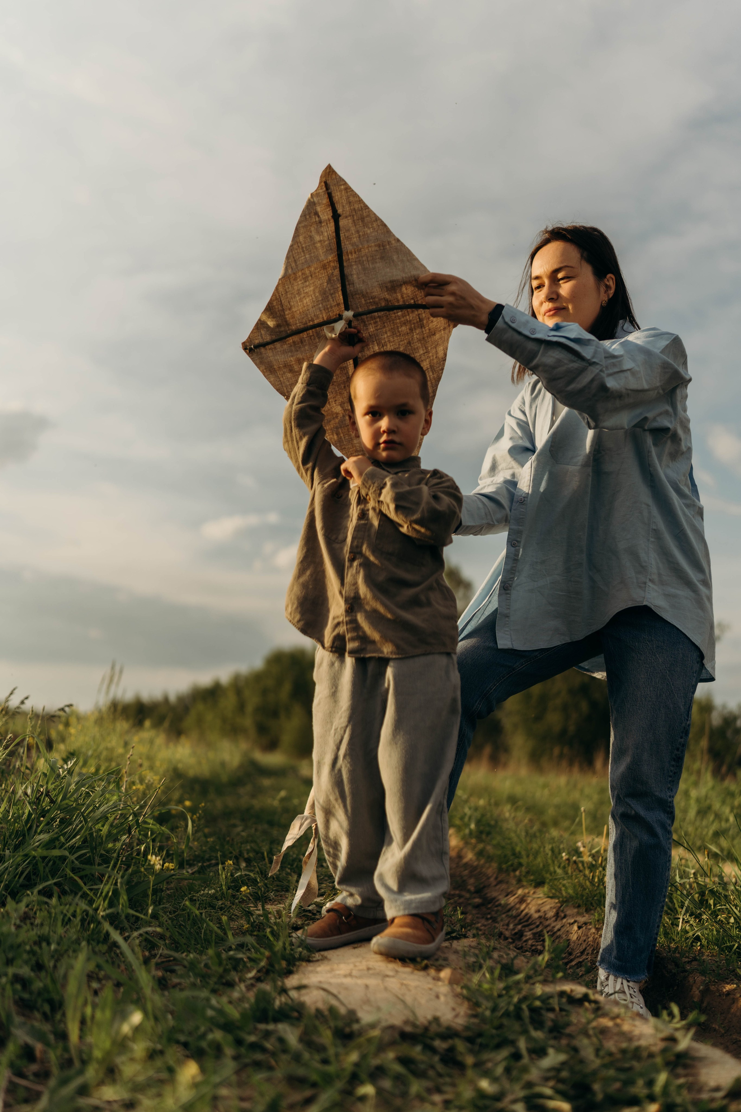 Семейная фотосессия на закате. Семейный и портретный фотограф во Владимире и Суздале