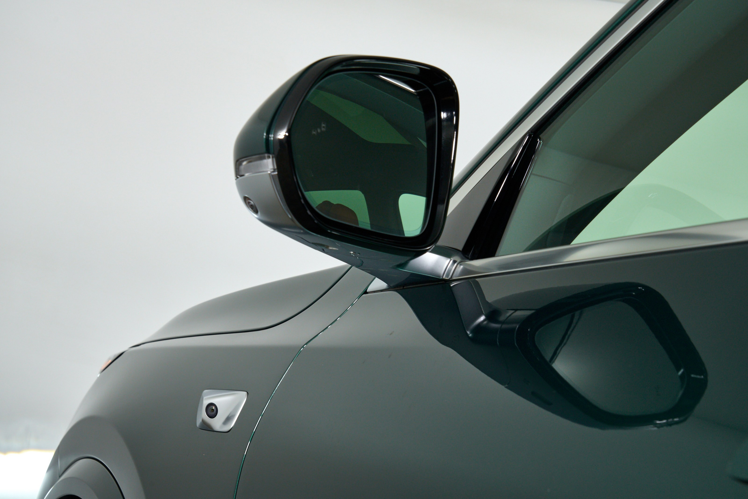 Lixiang L9. Фотограф Николай Прокофьев модельные тесты в Москве