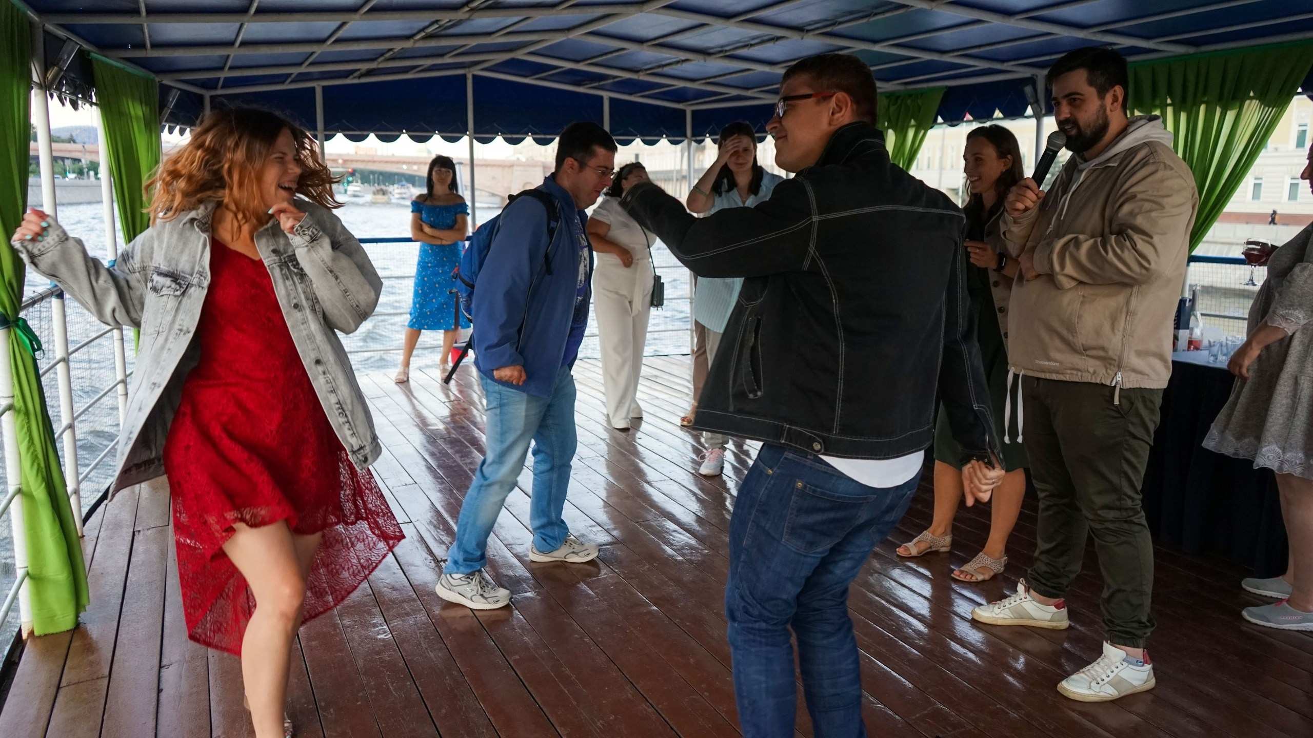 Танцы на воде | 24.07.21. Галерея Фантим