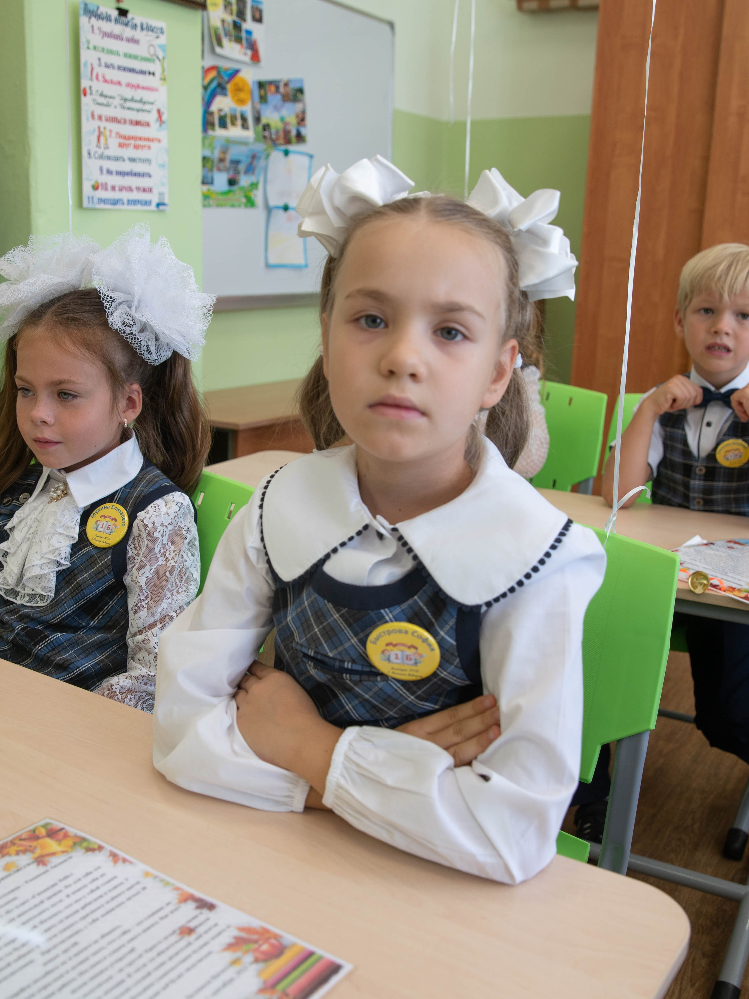 Первый класс линейка, в классе, портреты. Семейный и детский фотограф в Нижнем Новгороде