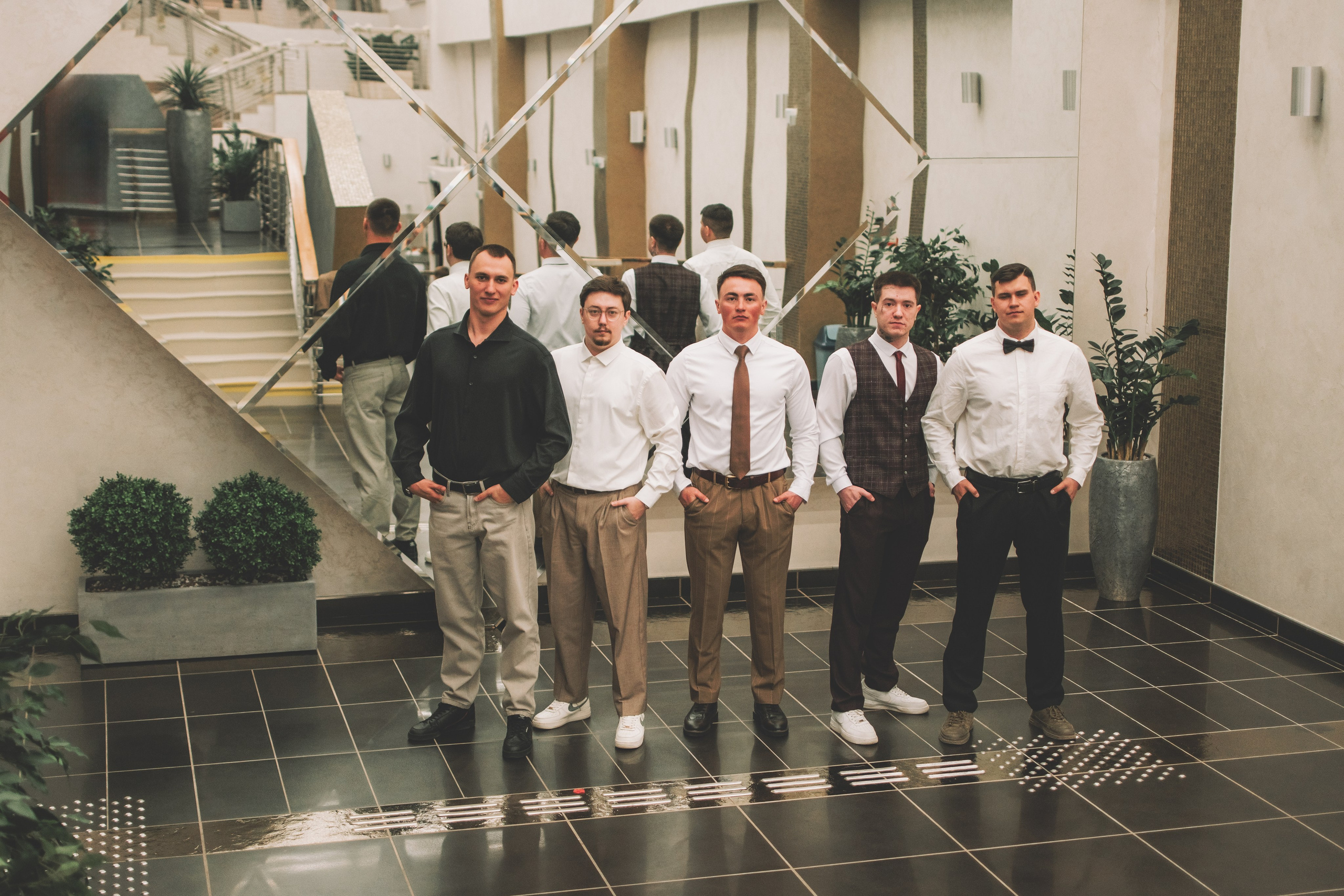 Альберт и Анастасия (Студийная фотосессия, роспись в ДК Нефтяник + фотосессия с гостями). Семейный и свадебный фотограф Губкинский и Ставрополь